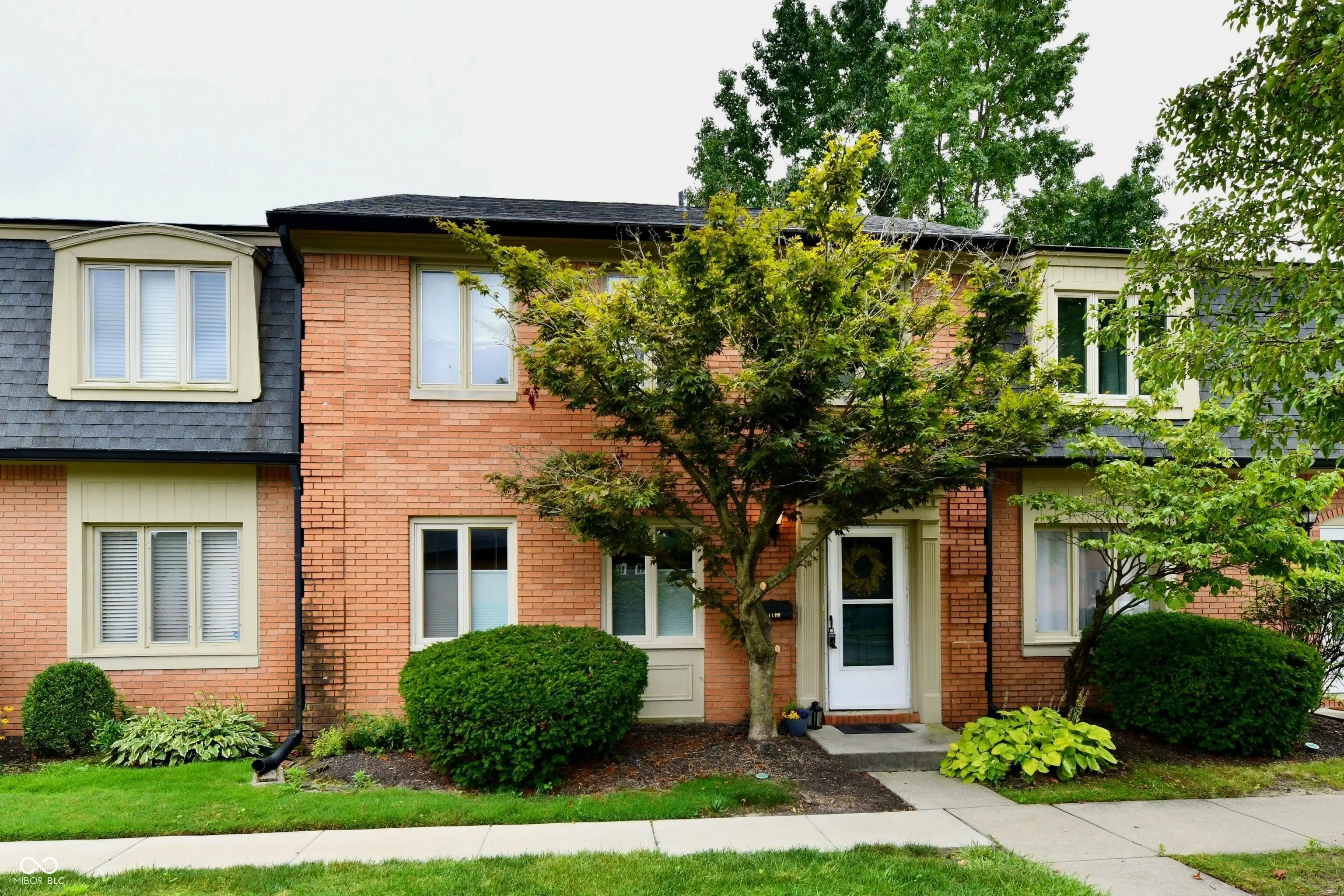 Photo of 1113 Canterbury Square S Indianapolis, IN 46260