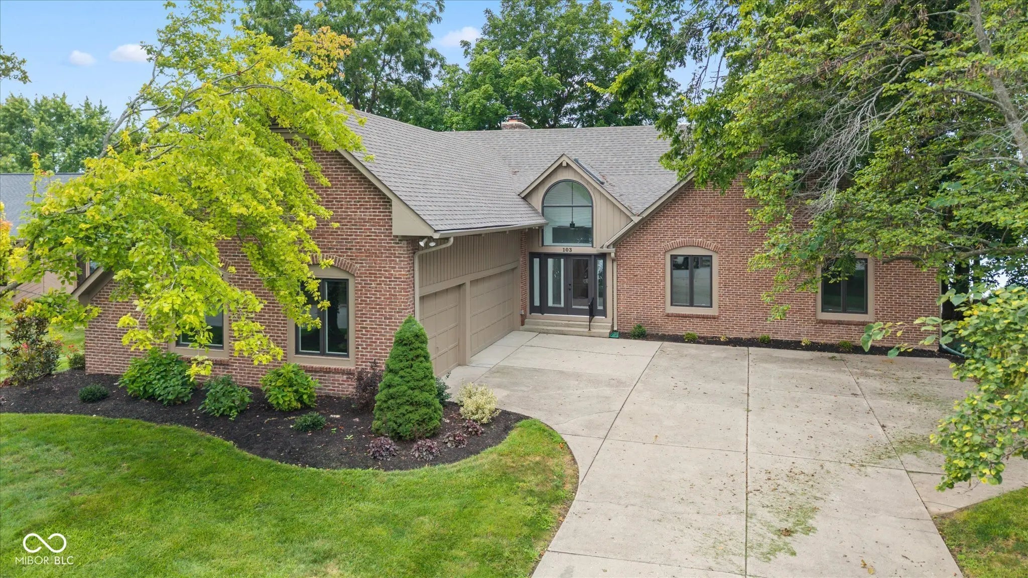 103 Edgewater Drive, Noblesville