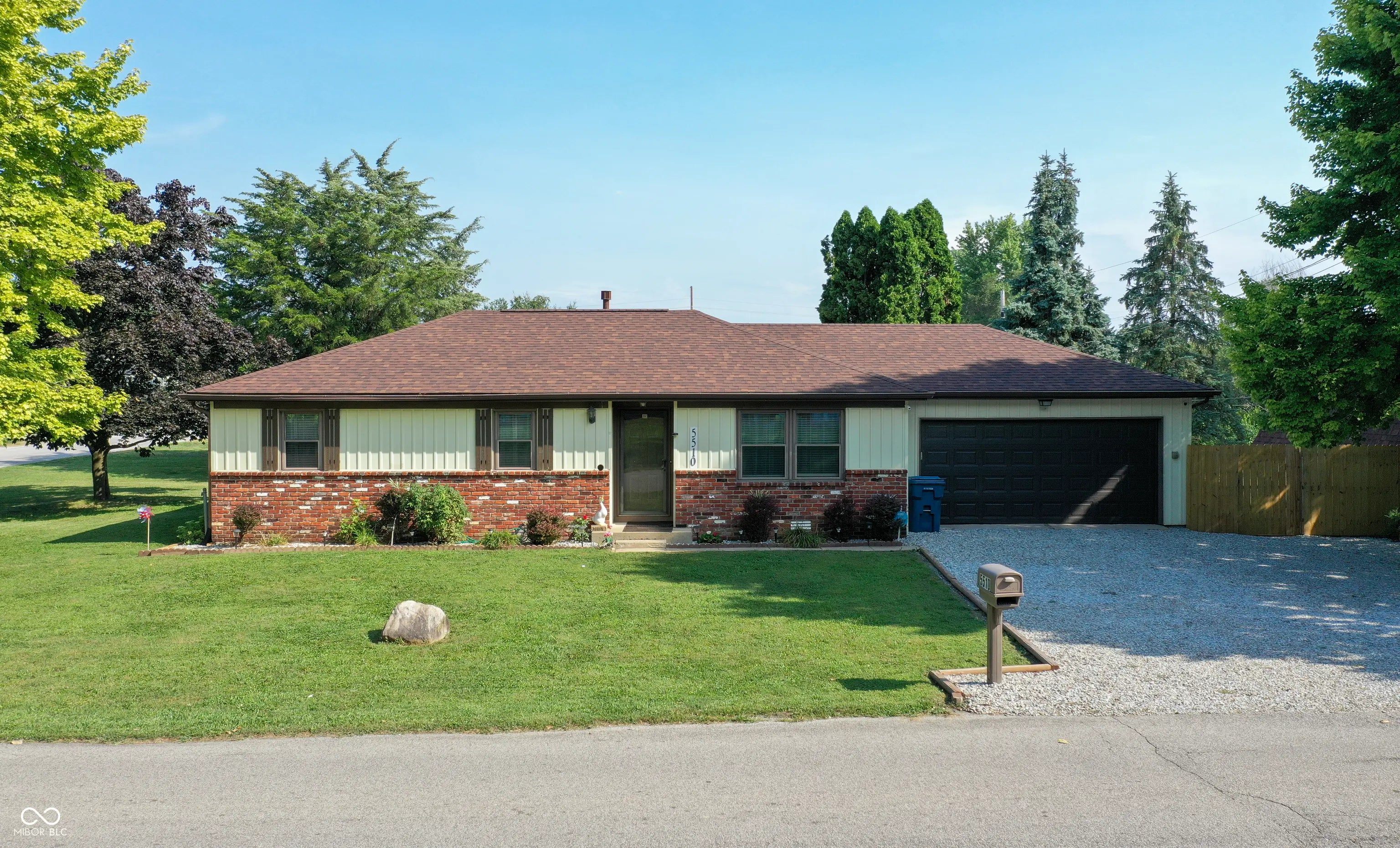 5510 Chelsea Road, Indianapolis