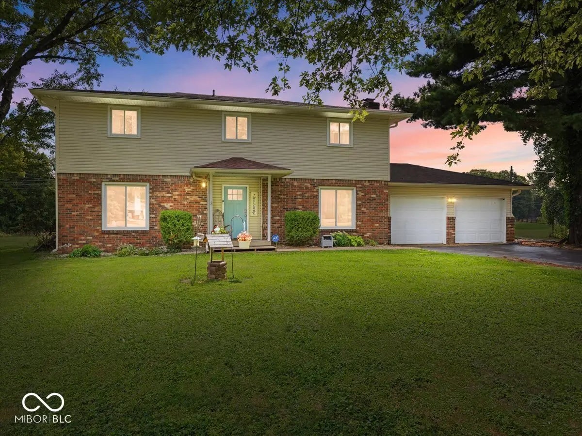 31 W Northeast Court, Shelbyville