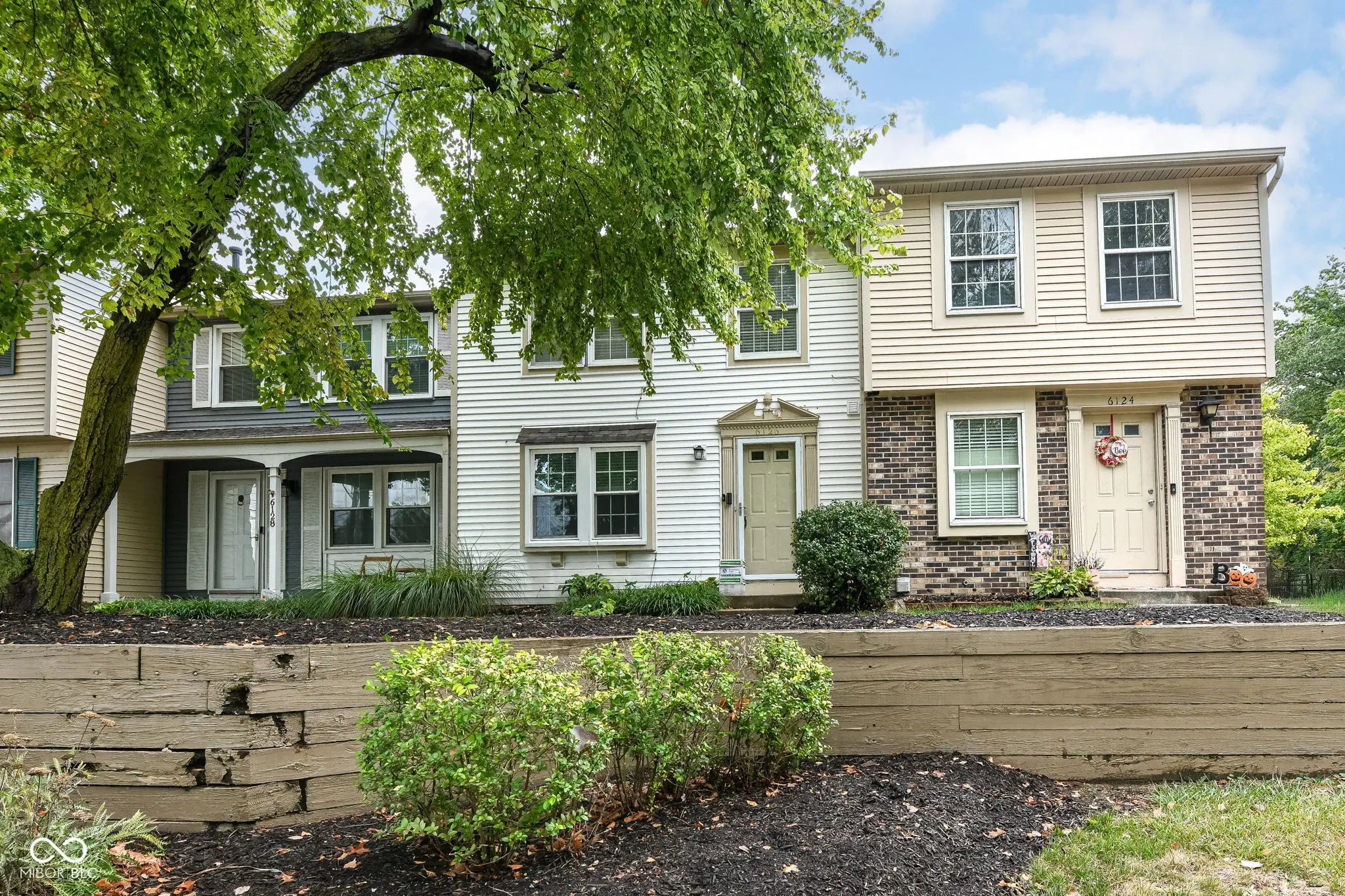 6126 E 96th Place, Indianapolis