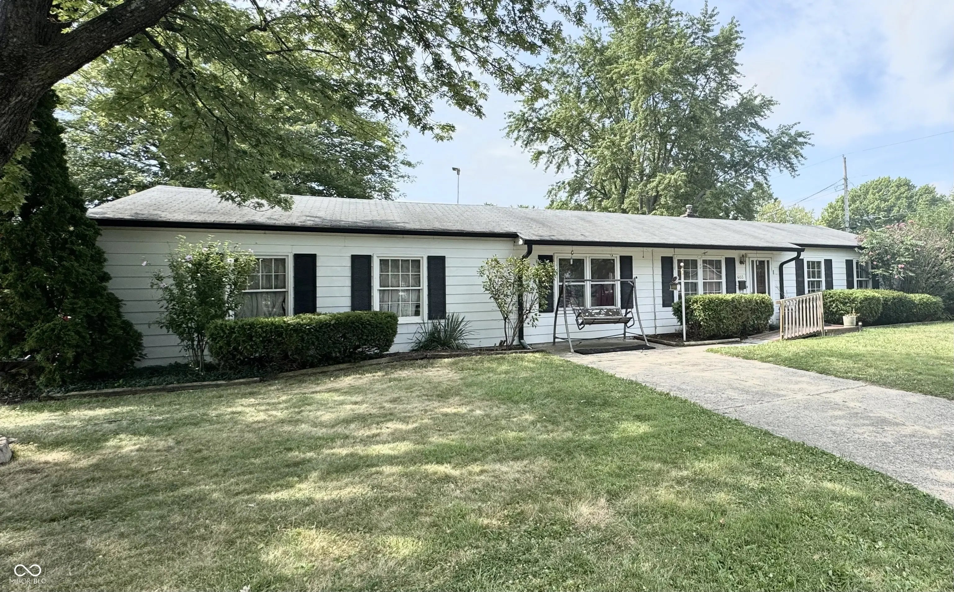 Photo of 603 Grandison Road Greenfield, IN 46140