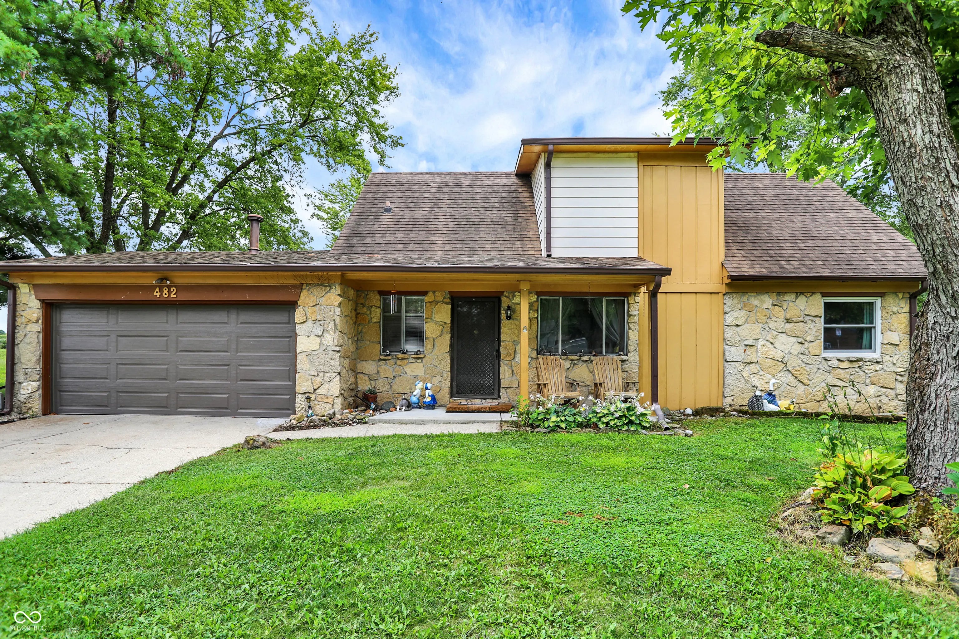 482 Spring Drive, Greenwood