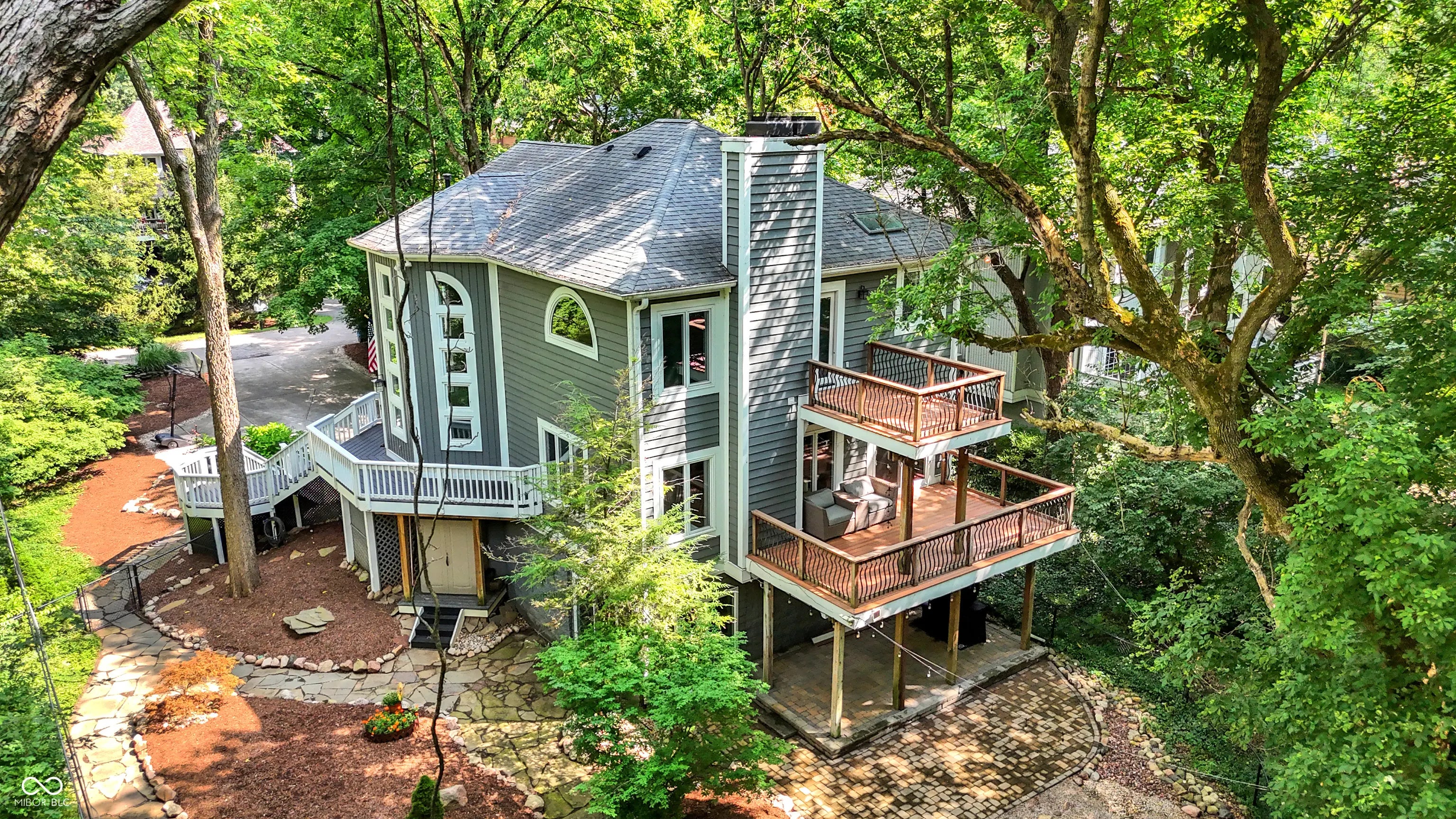 Photo of 2101 Beach Avenue Indianapolis, IN 46240