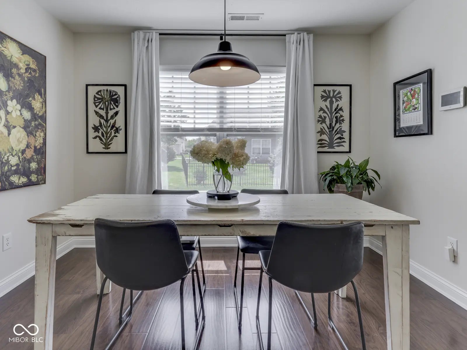 551 Greenwood Trace Drive MLS 22057264 Greenwood Trace photo 2