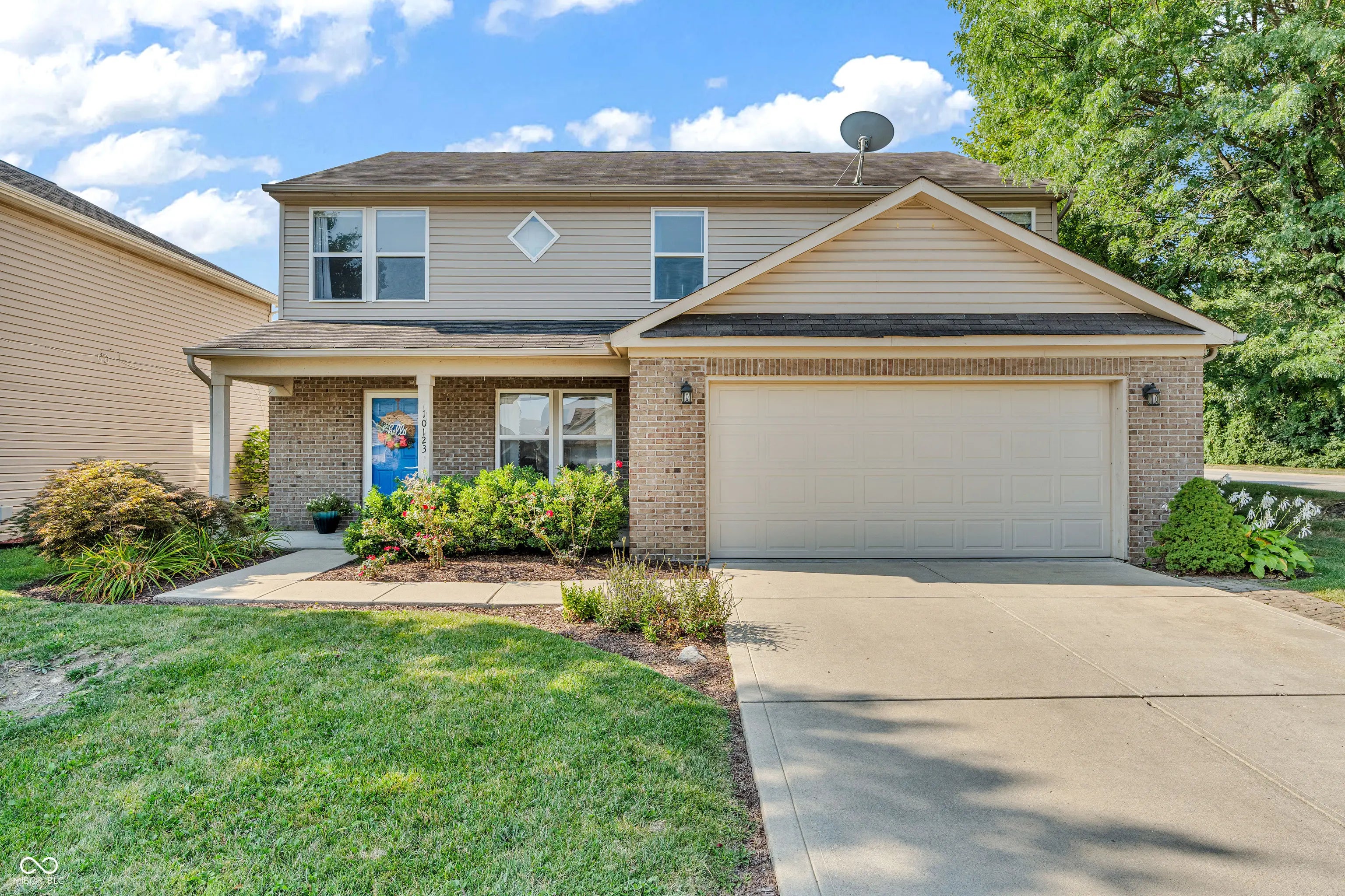Photo of 10123 Morning Light Drive Avon, IN 46123