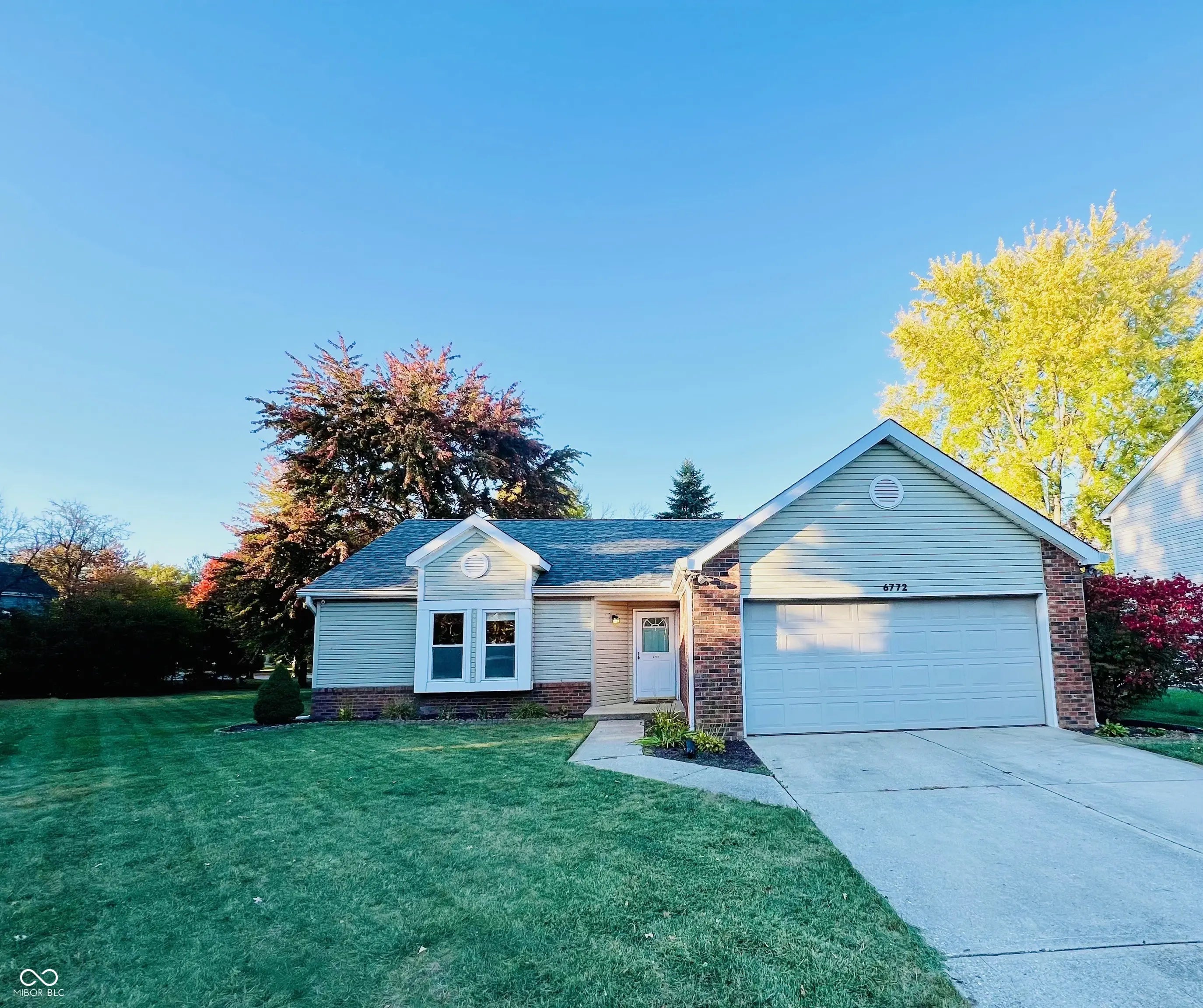 6772 Coatbridge Circle, Indianapolis