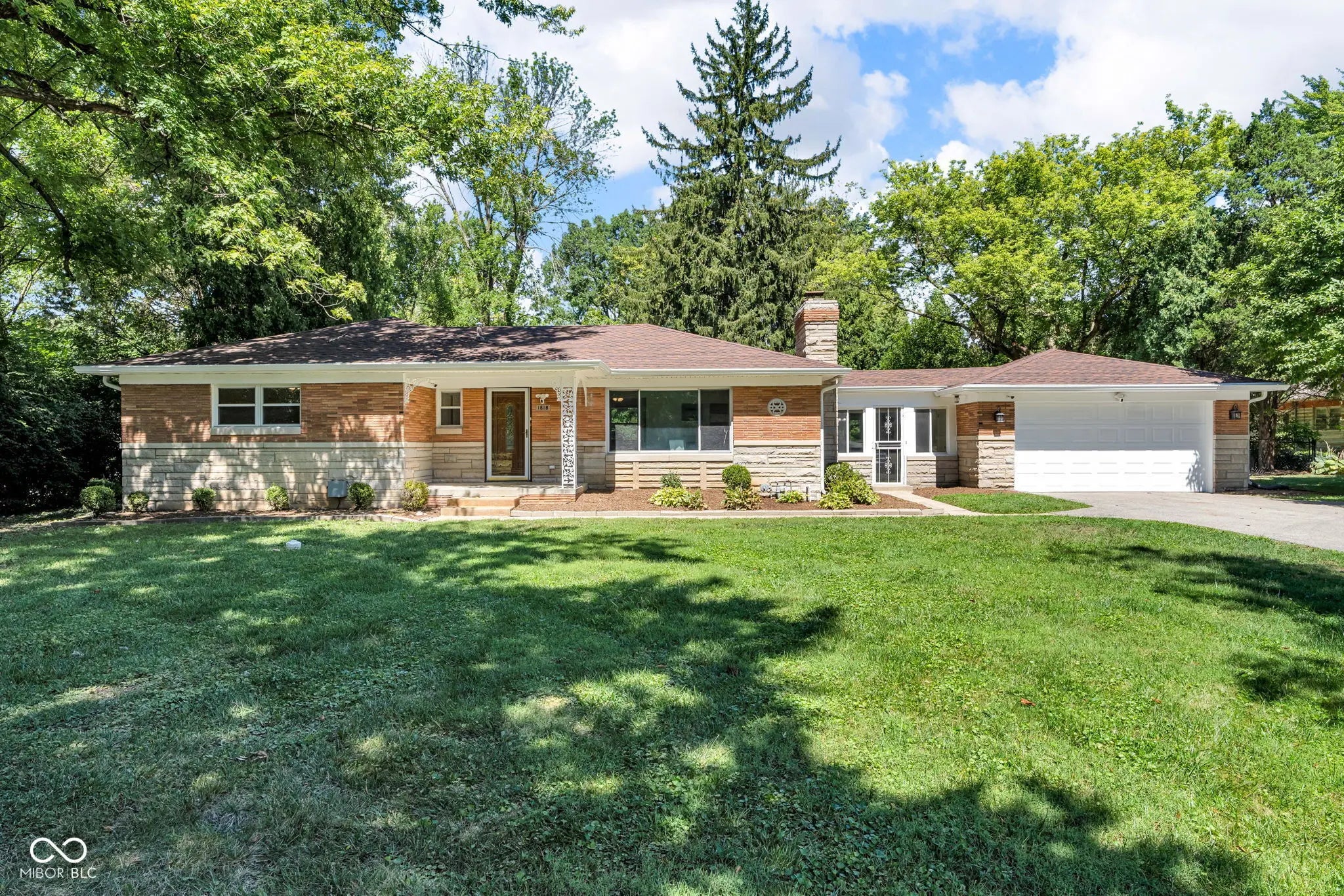 1818 Kessler Blvd W Drive, Indianapolis