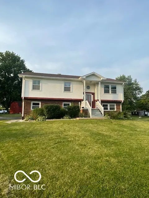 6957 E Old State Road, Mooresville