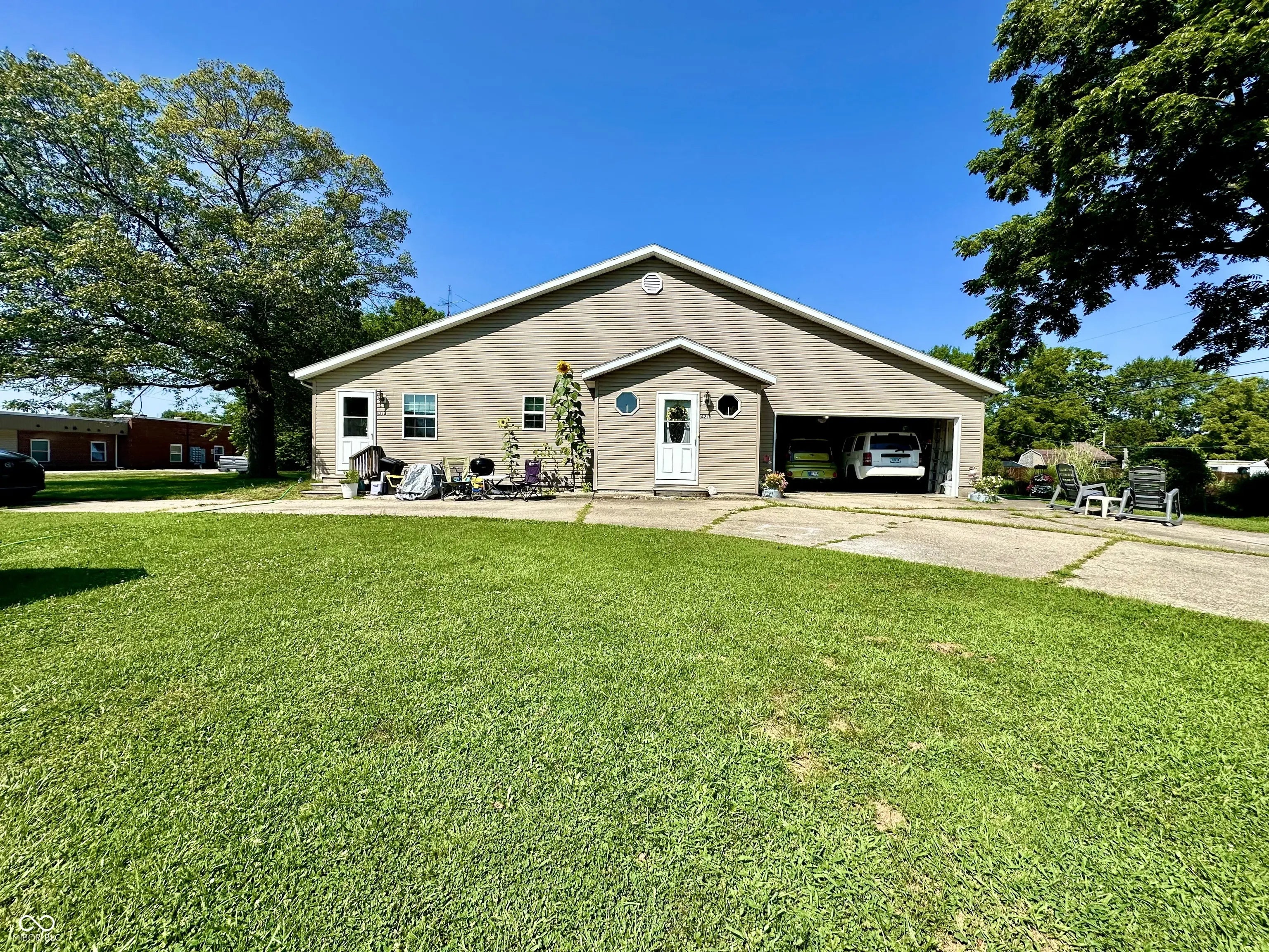 Photo of 421 E North Street Hartford City, IN 47348