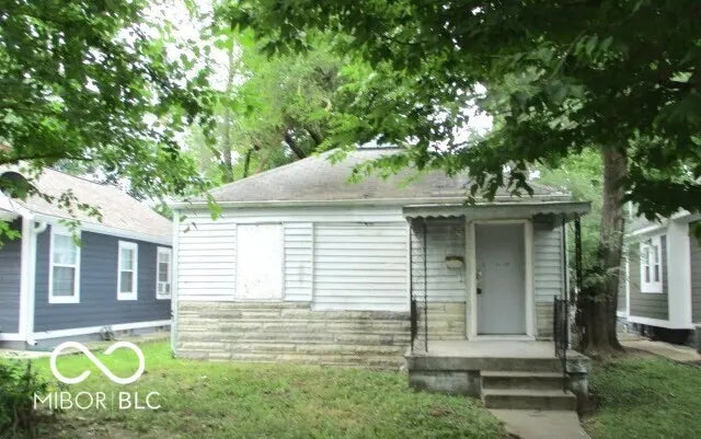2170 Sugar Grove Avenue, Indianapolis