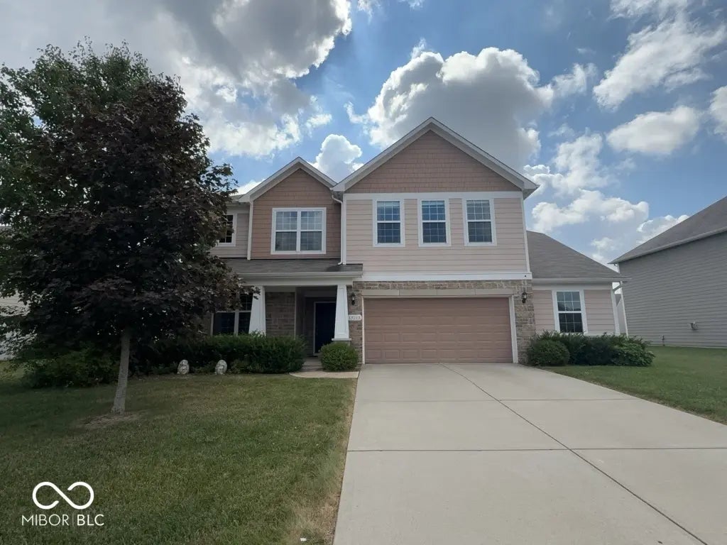 13213 Isle Of Man Way, Fishers