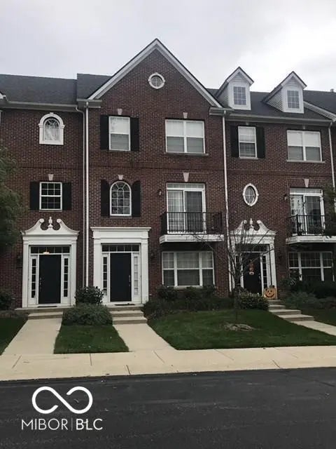 11715 Anton Drive 2, Zionsville