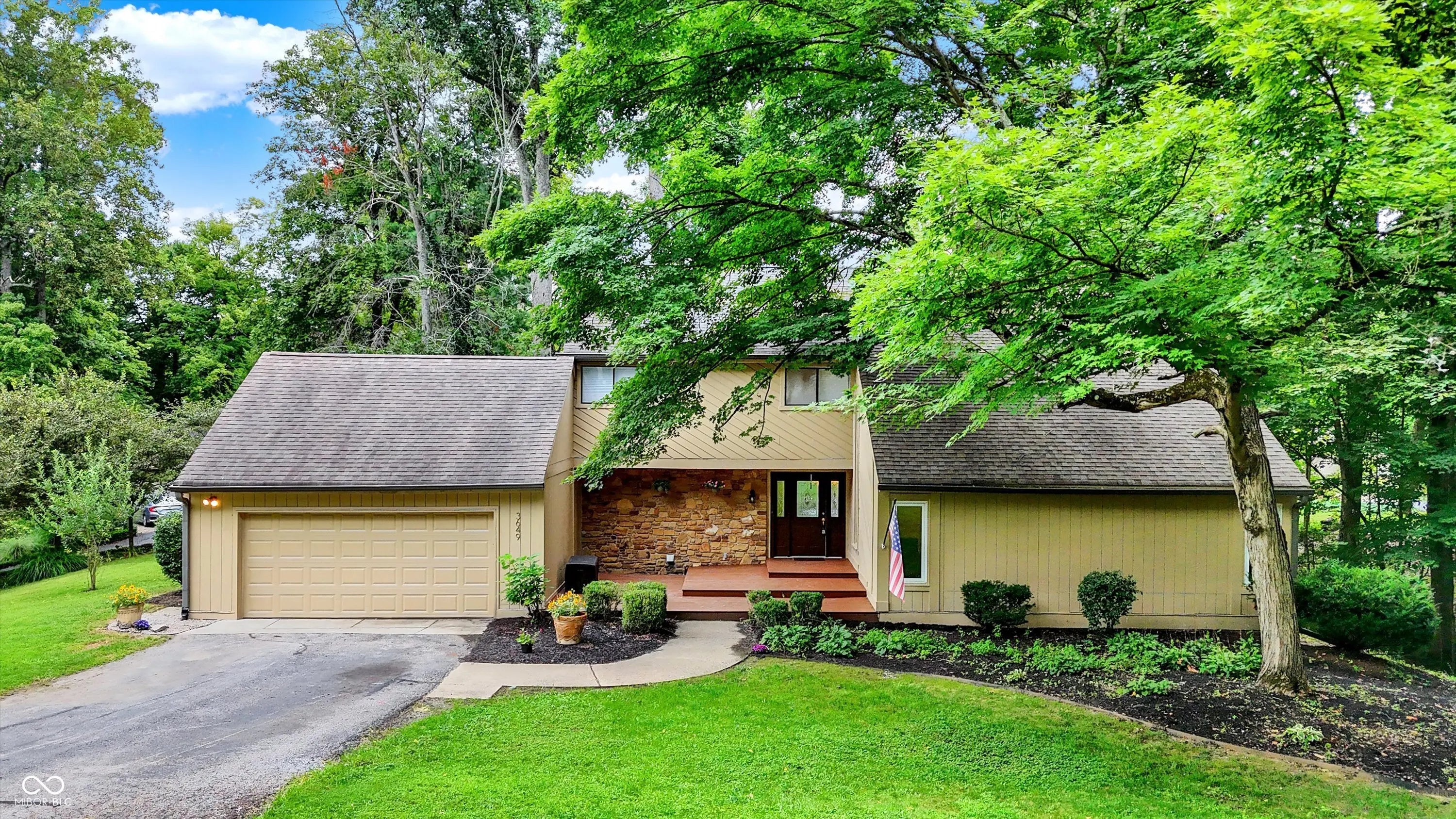 3649 N Devon Drive, Martinsville