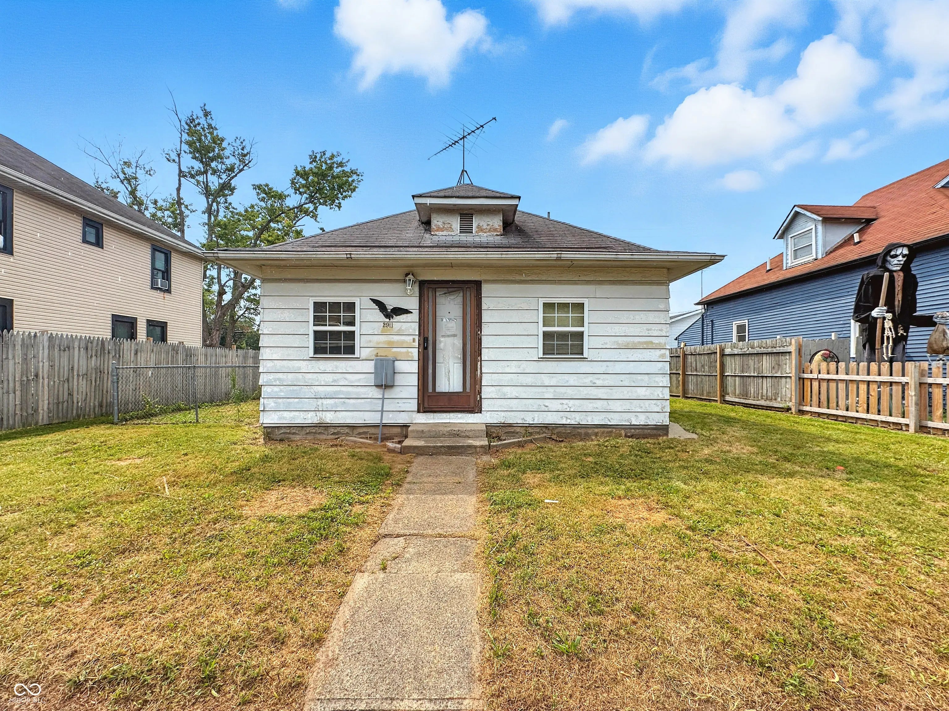 2911 E Lynn Street, Anderson