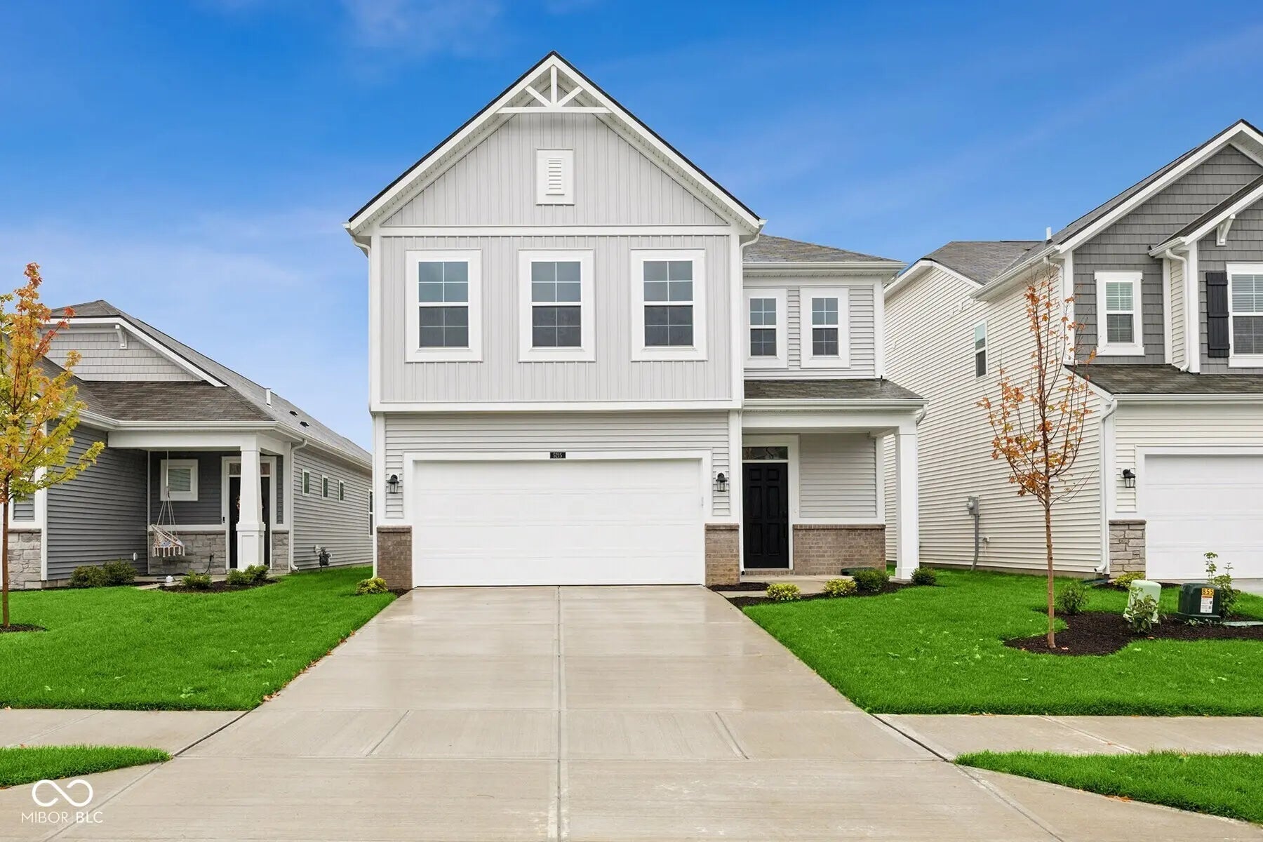 5215 Rolling Meadow Boulevard, Indianapolis