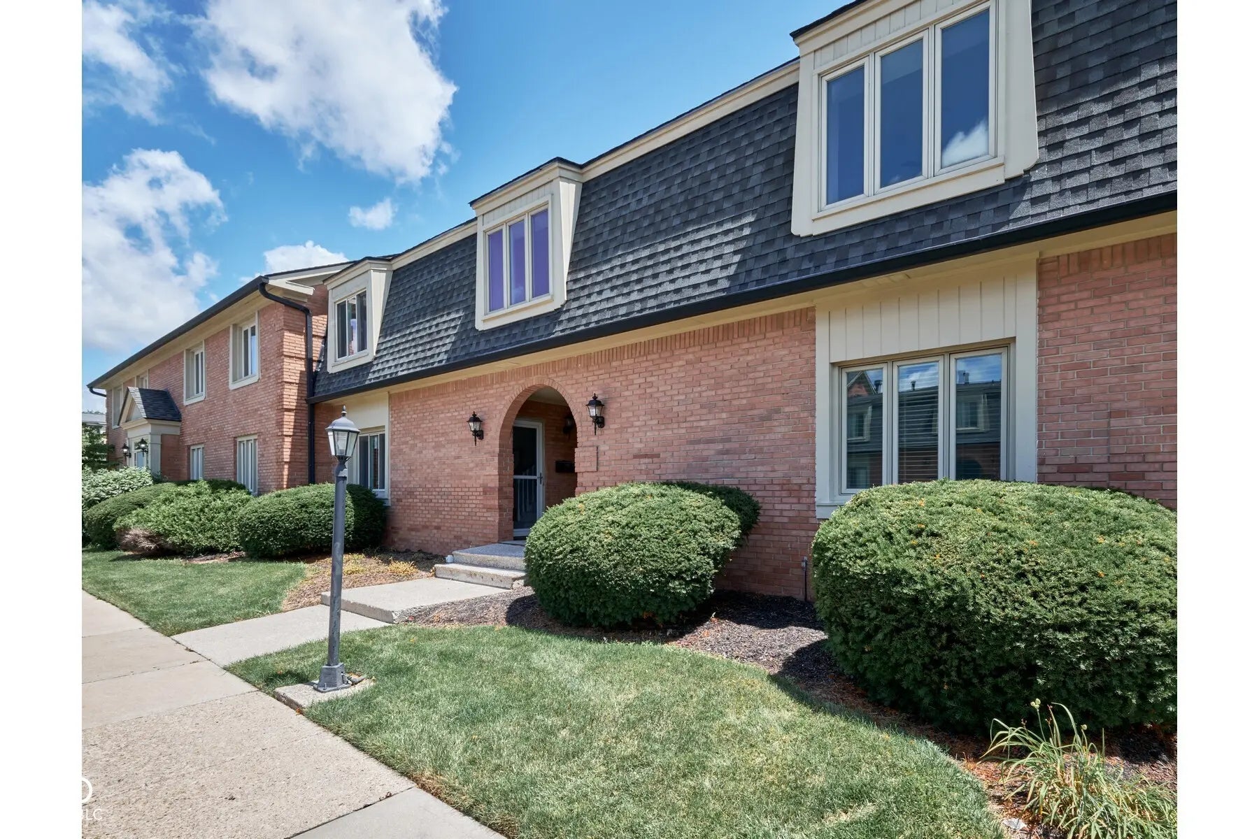 8511 Canterbury Square W, Indianapolis