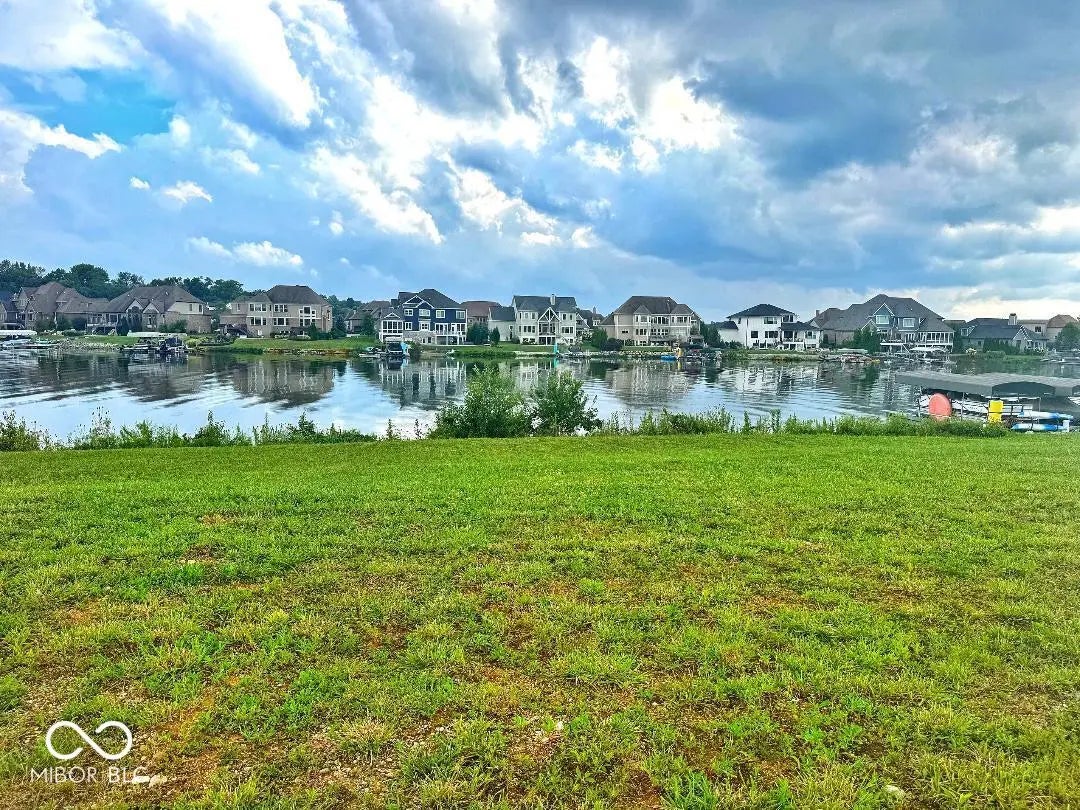 13445 Haven Cove Lane, Fishers