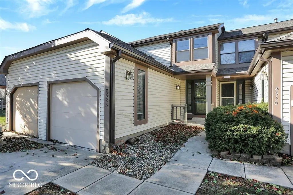 8528 Hague Road, Indianapolis