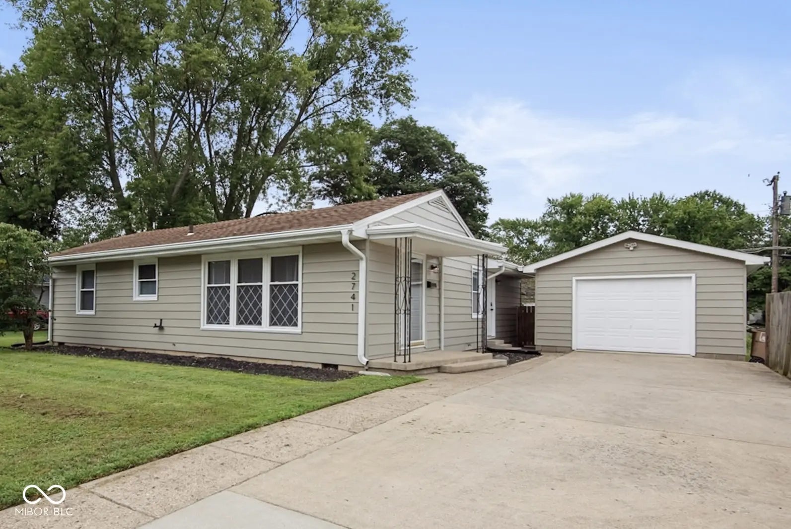 2741 Taylor Road, Columbus