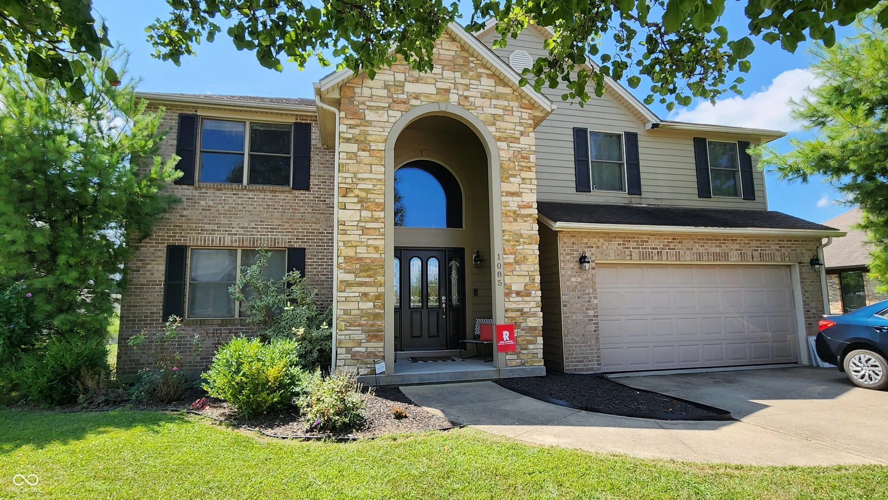 1085 E Jack's Way, Greensburg