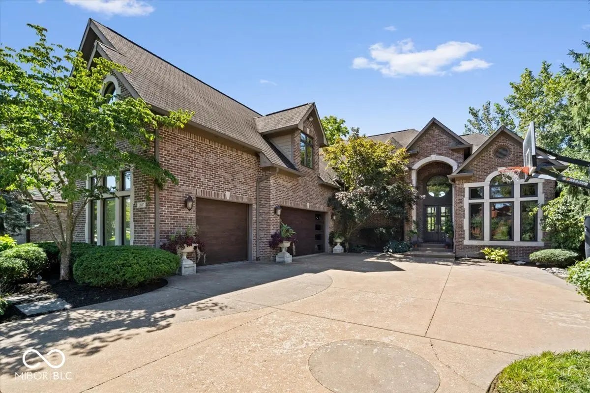 13637 Golden Ridge Lane, Fishers