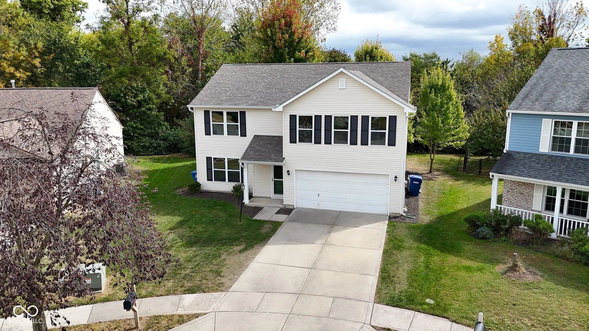 15296 Wolf Run Court, Noblesville