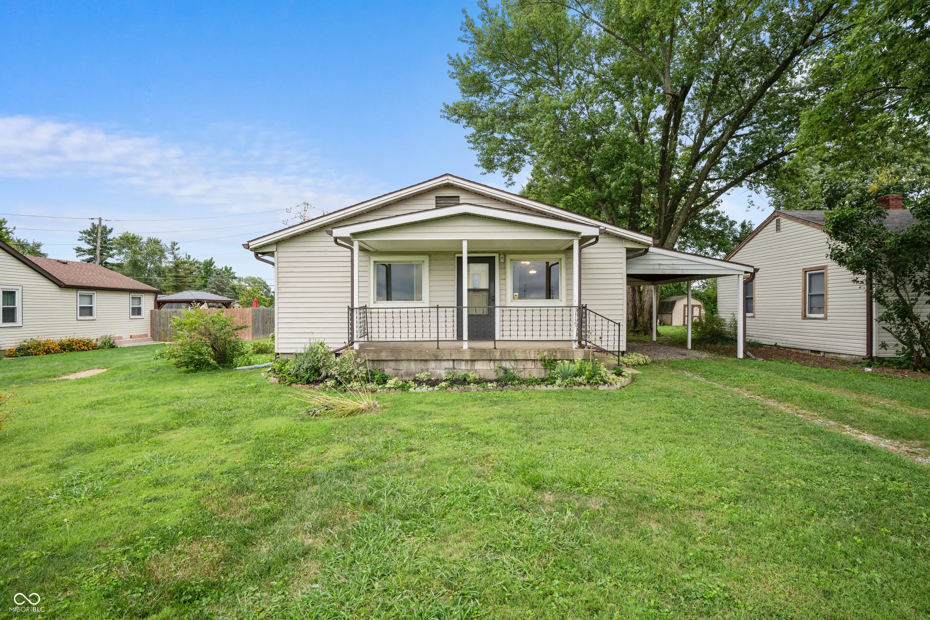 7231 E Troy Avenue, Indianapolis