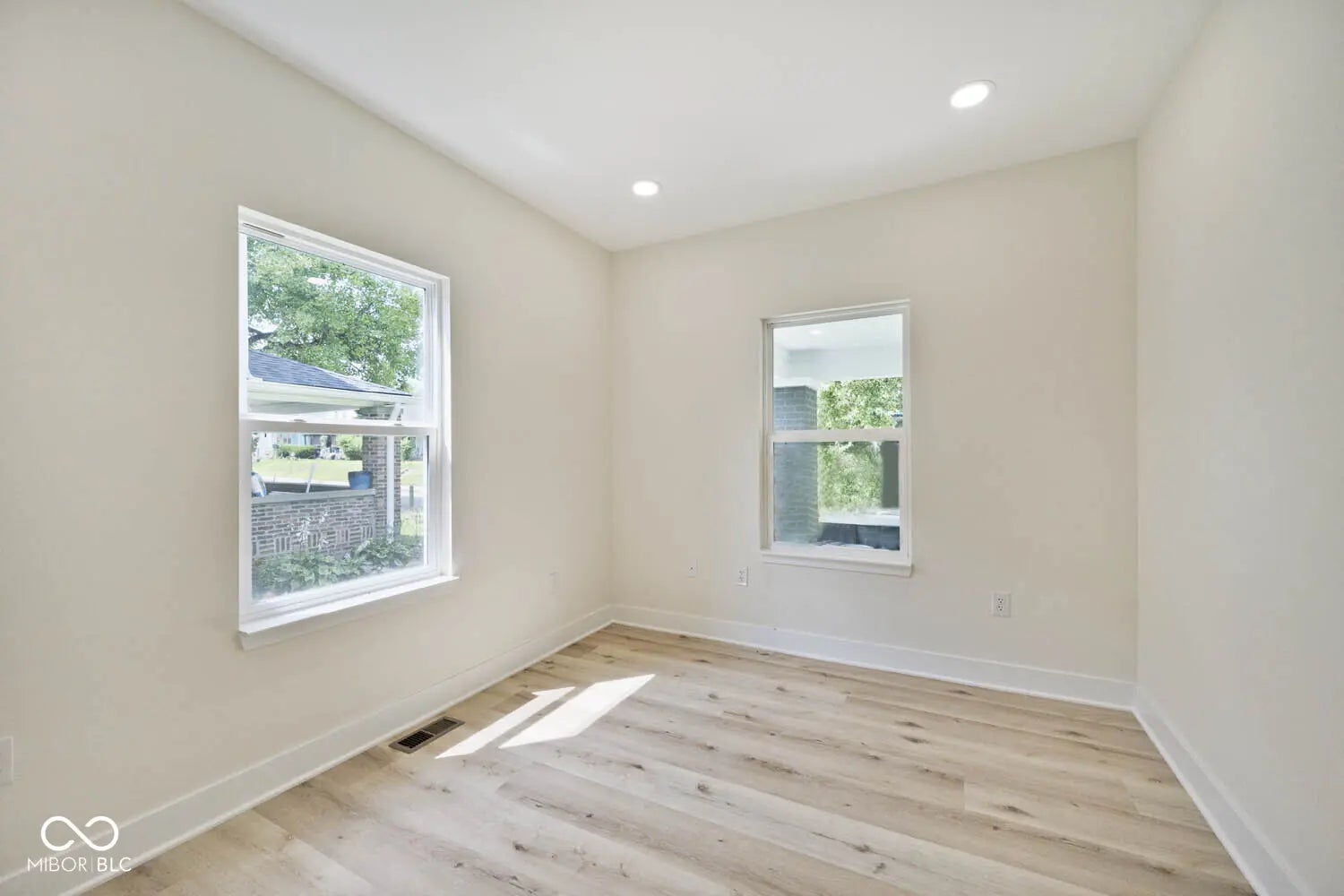 1505 N Dearborn Street MLS 22058096 S K Fletchers S Brookside Addition photo 21