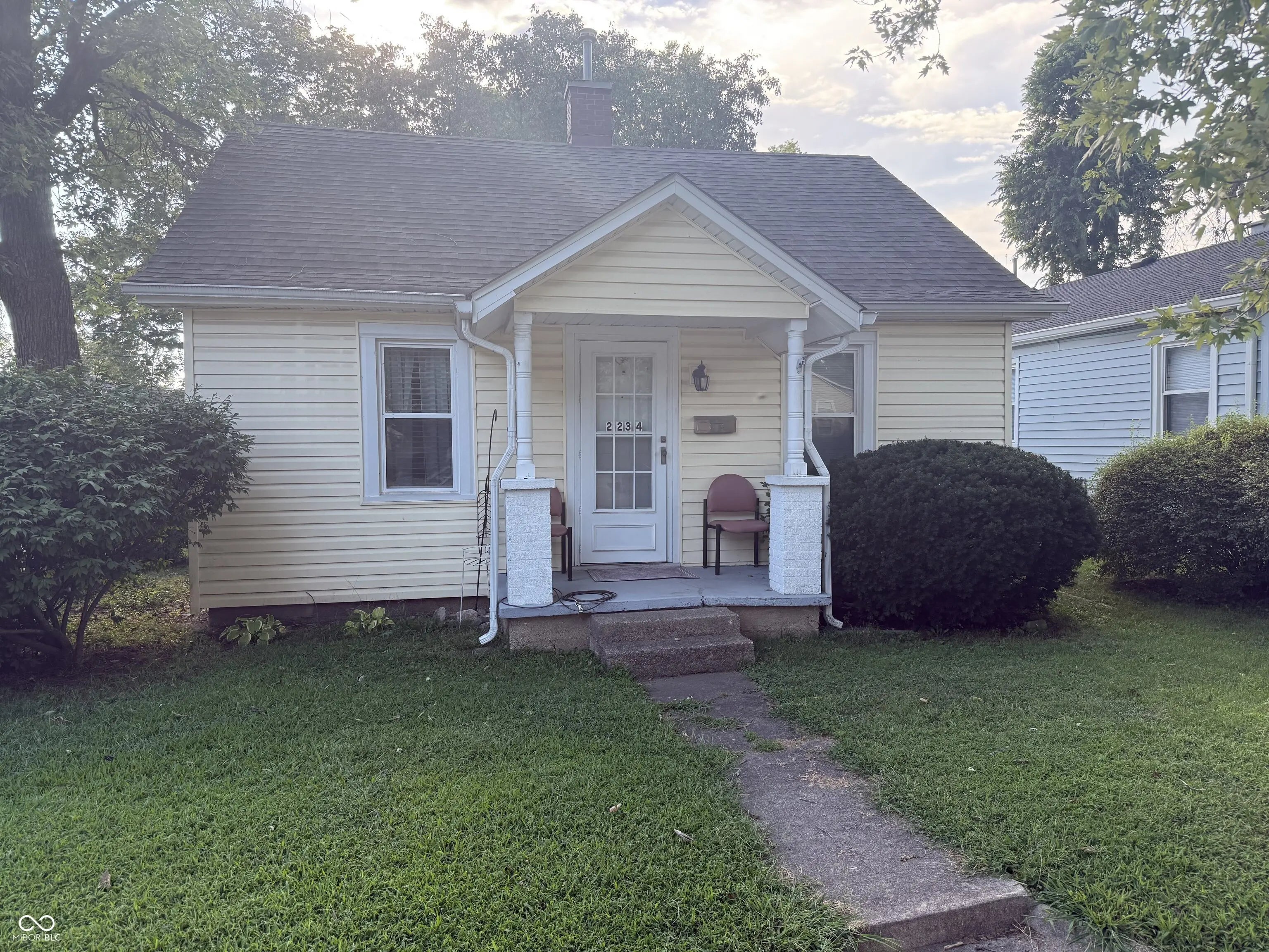 2234 Maple Street, Columbus