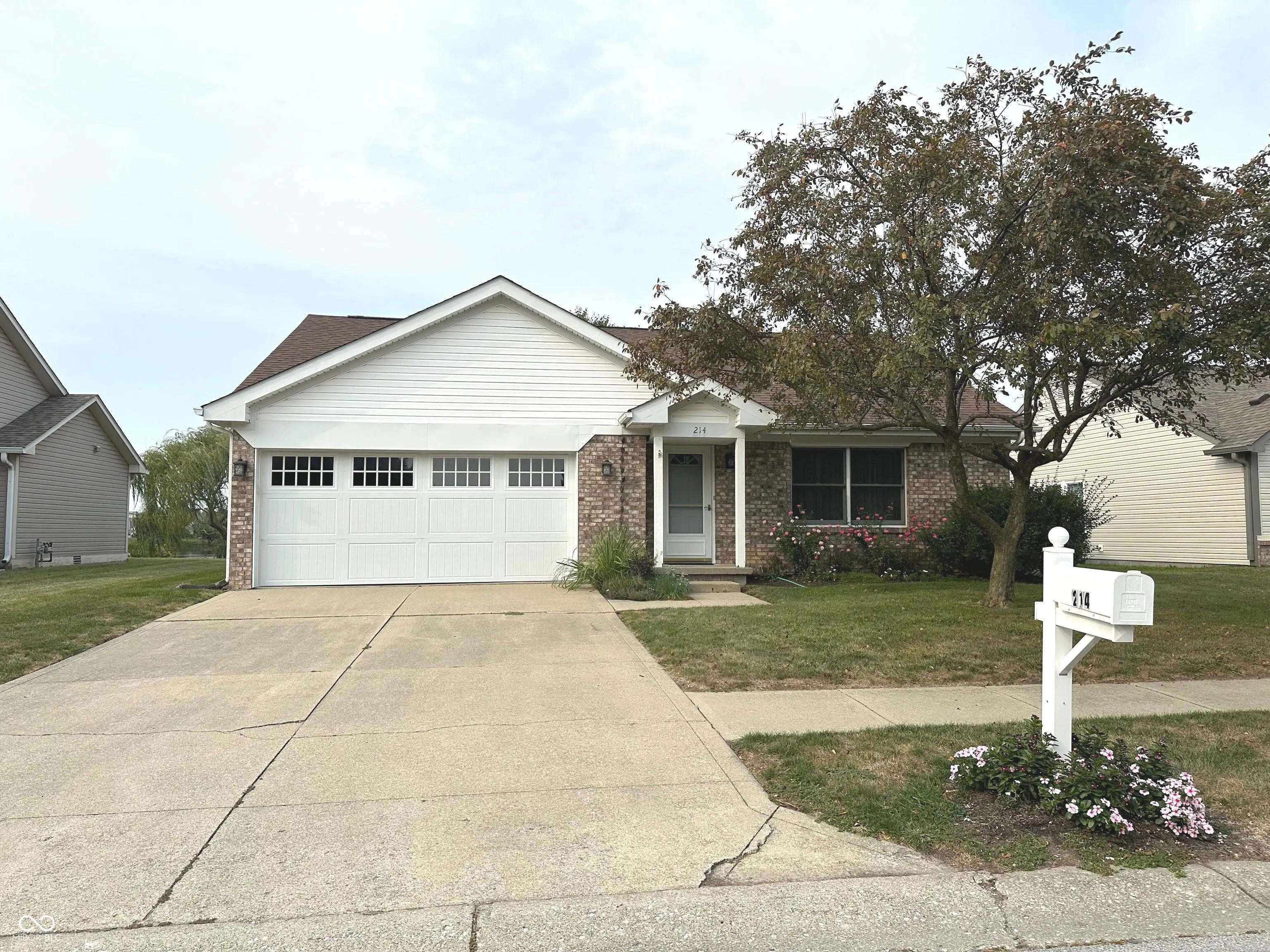 214 Lakeshore Drive, Lebanon
