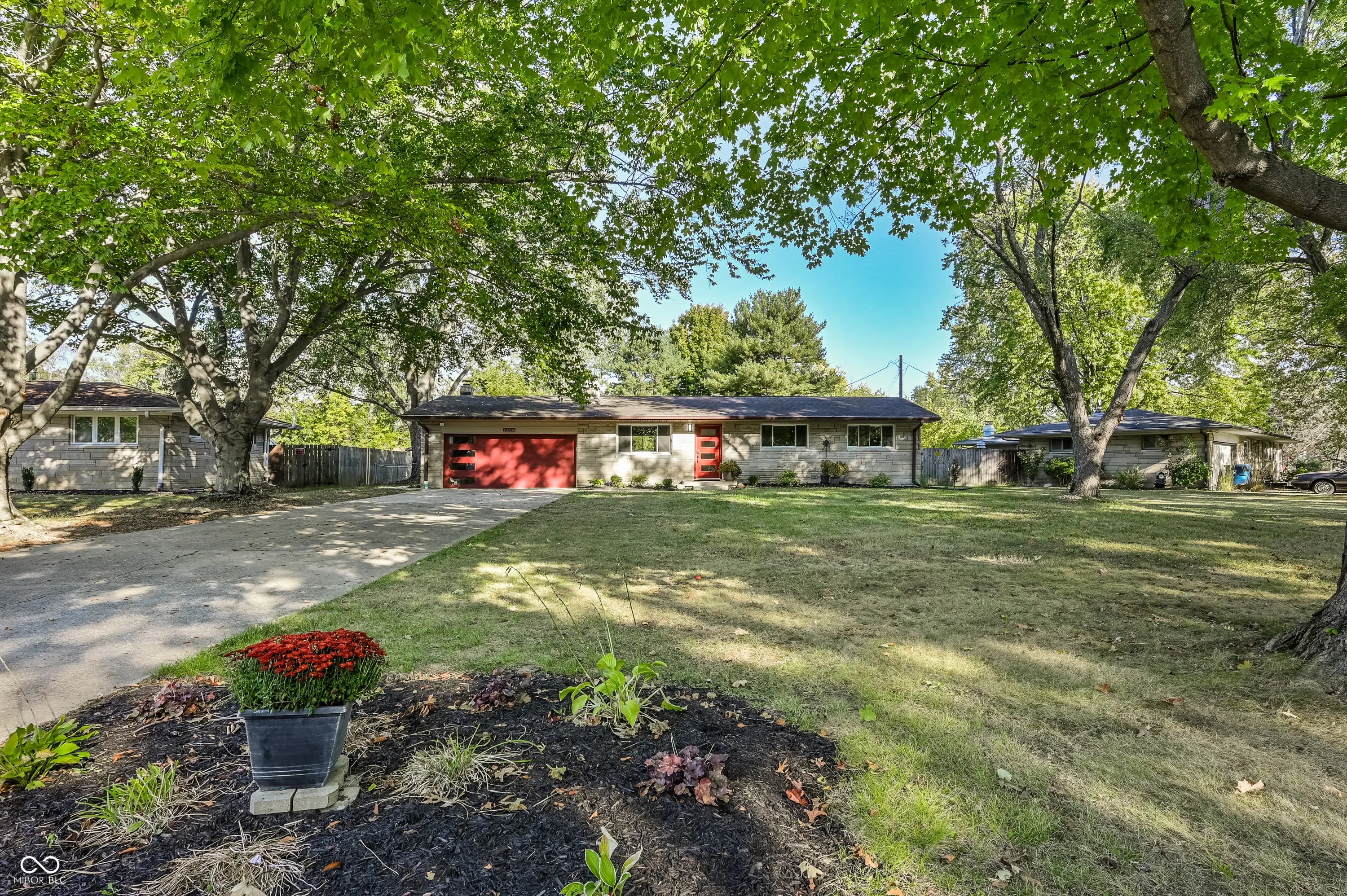 10380 Carrollton Avenue, Carmel