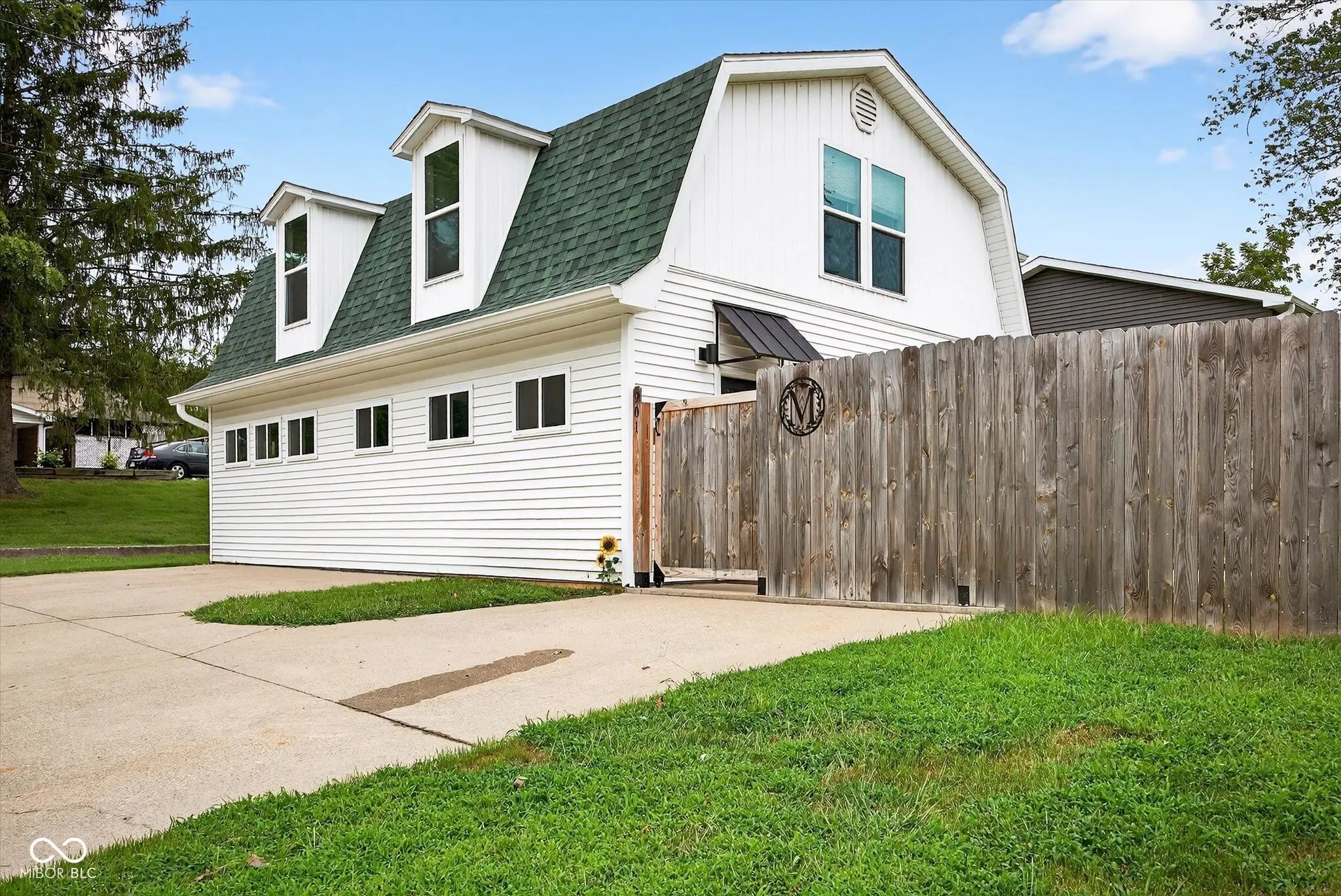 Photo of 901 25th Street Bedford, IN 47421
