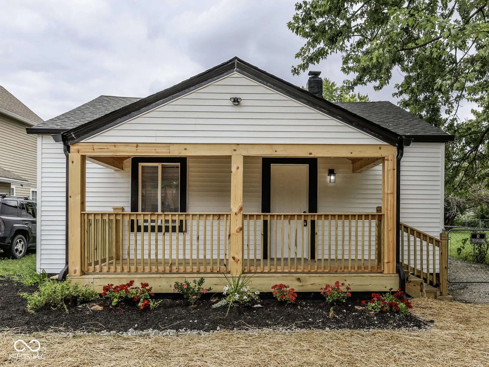Photo of 635 W Laclede Street Indianapolis, IN 46241