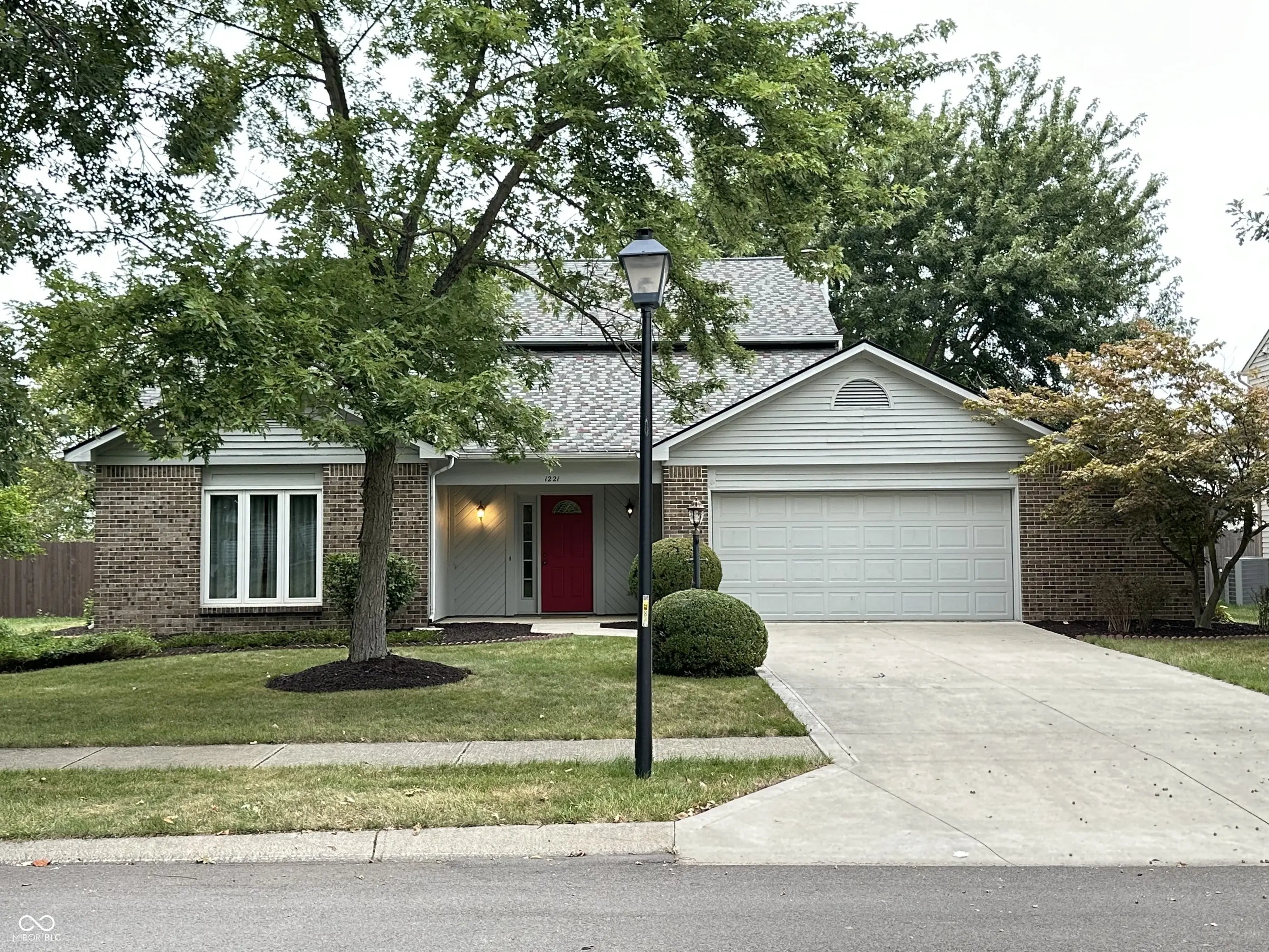 1221 Big Horn Place, Fort Wayne
