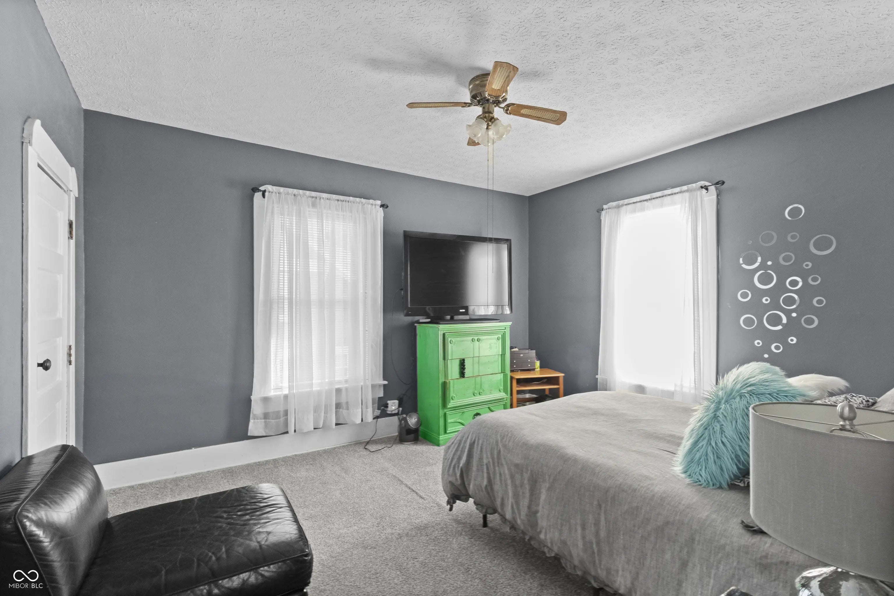 1115 N Main Street MLS 22058444 T Abercrombies photo 22