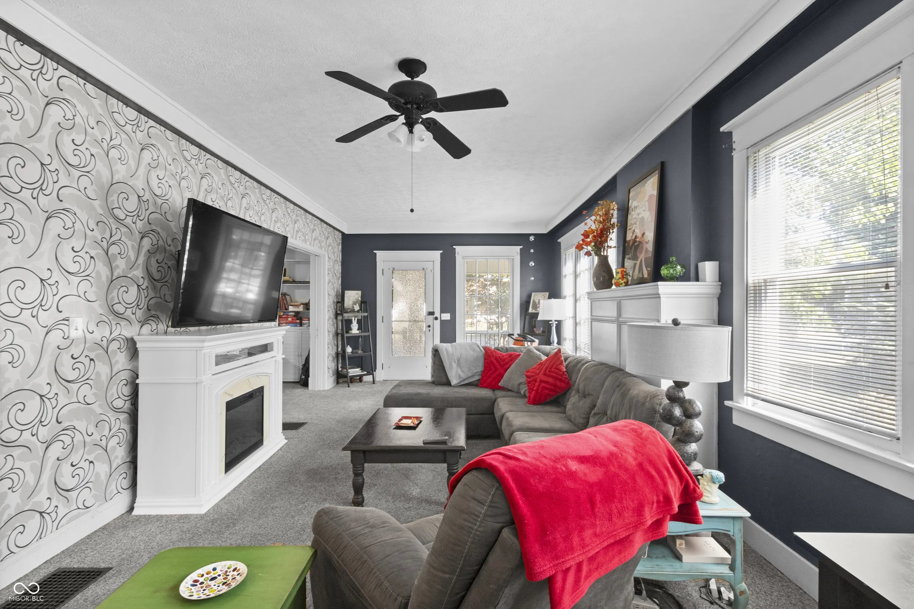 1115 N Main Street MLS 22058444 T Abercrombies photo 4