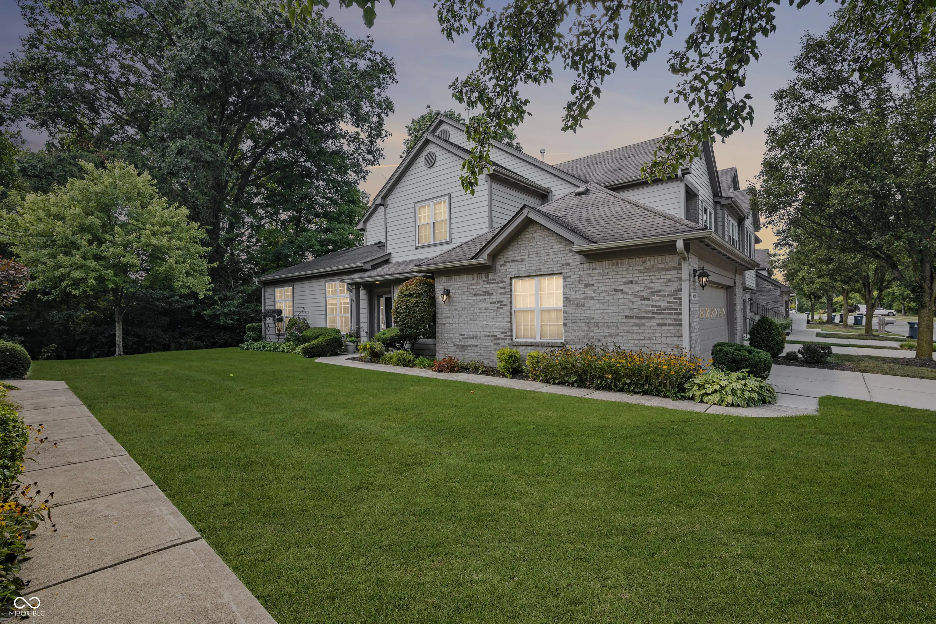 9233 Muir Lane, Fishers