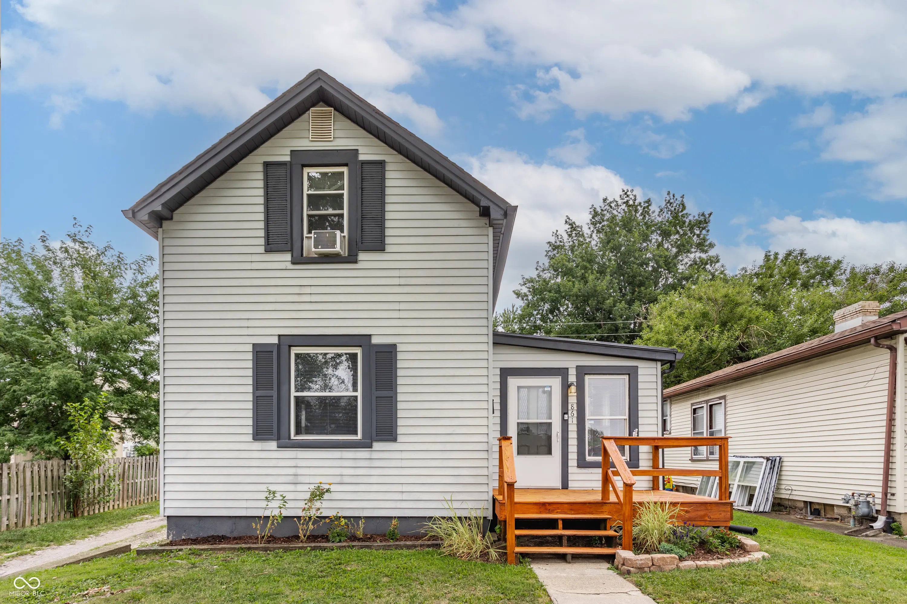 861 E Pleasant Run Pkwy S Drive, Indianapolis