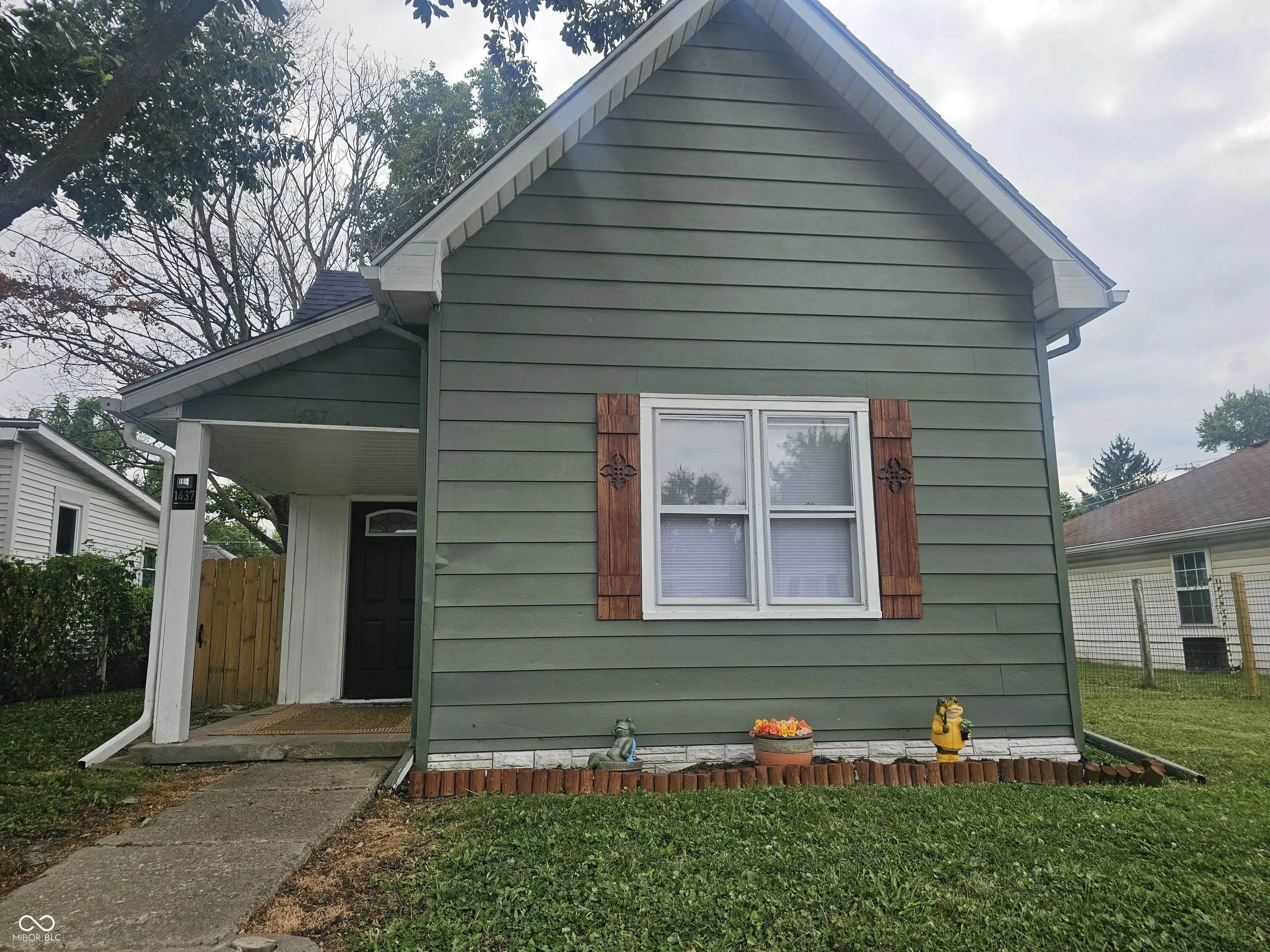 Photo of 1427 W 10th Street Muncie, IN 47302