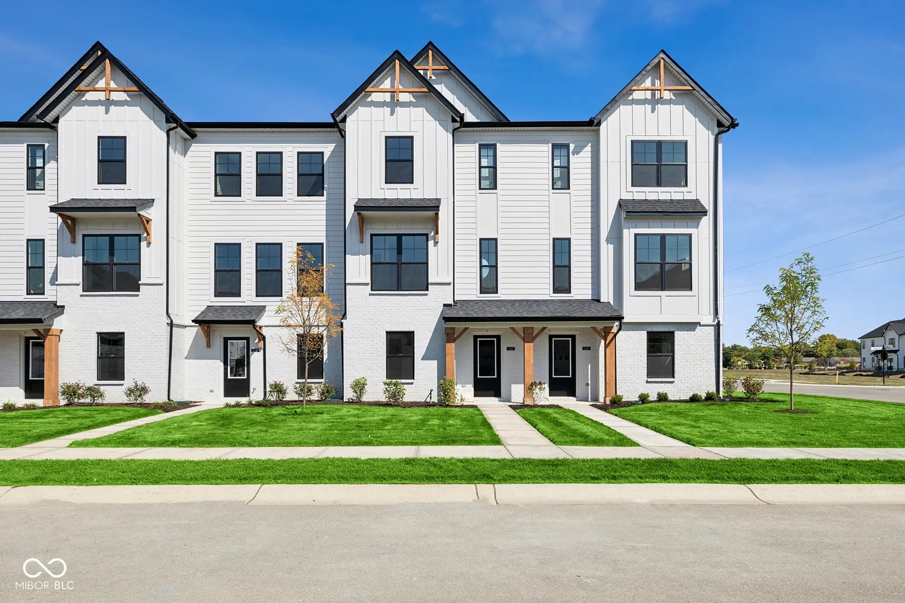 4380 Douro Trail, Westfield