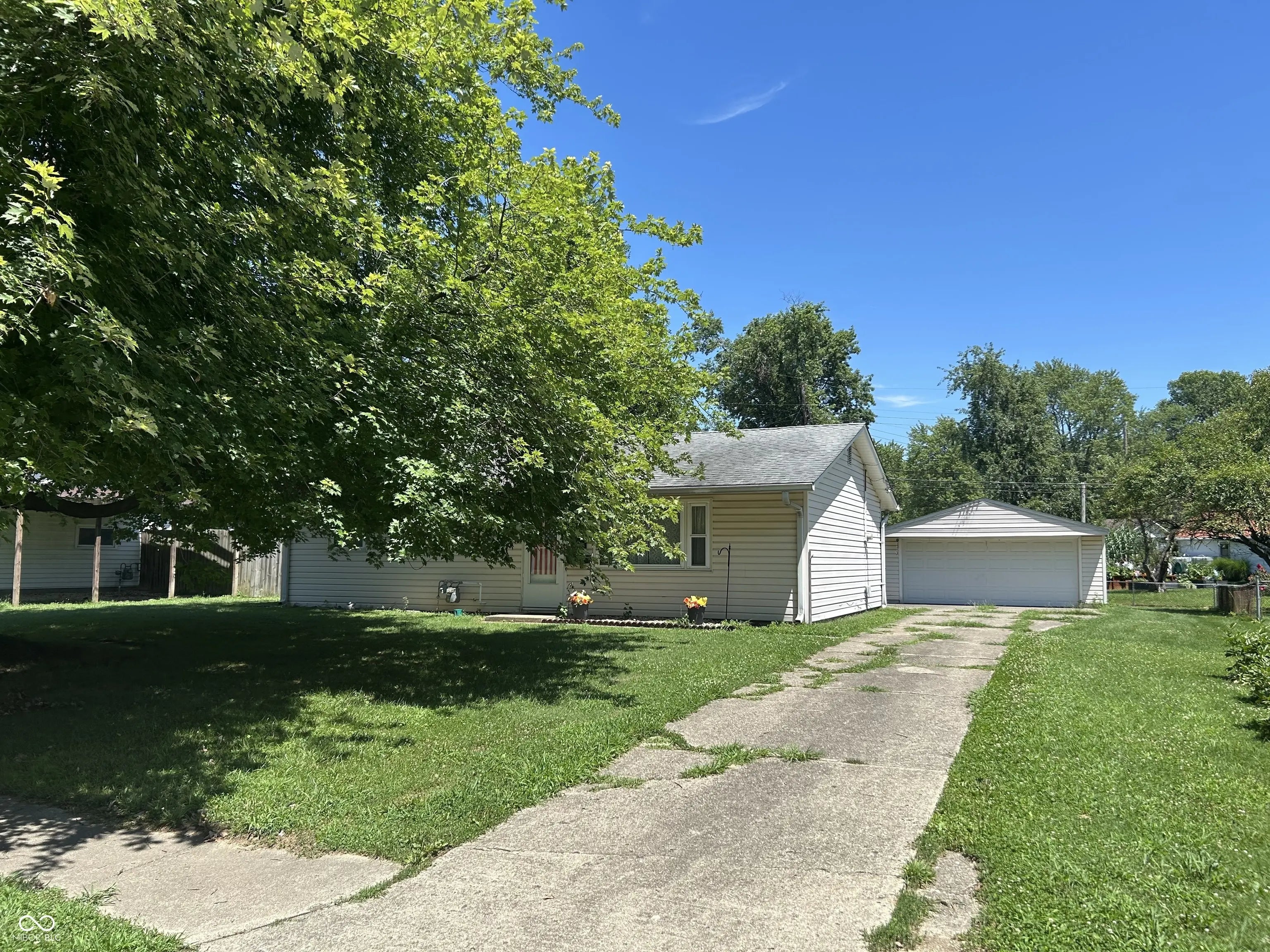 651 Hanover Drive, Whiteland