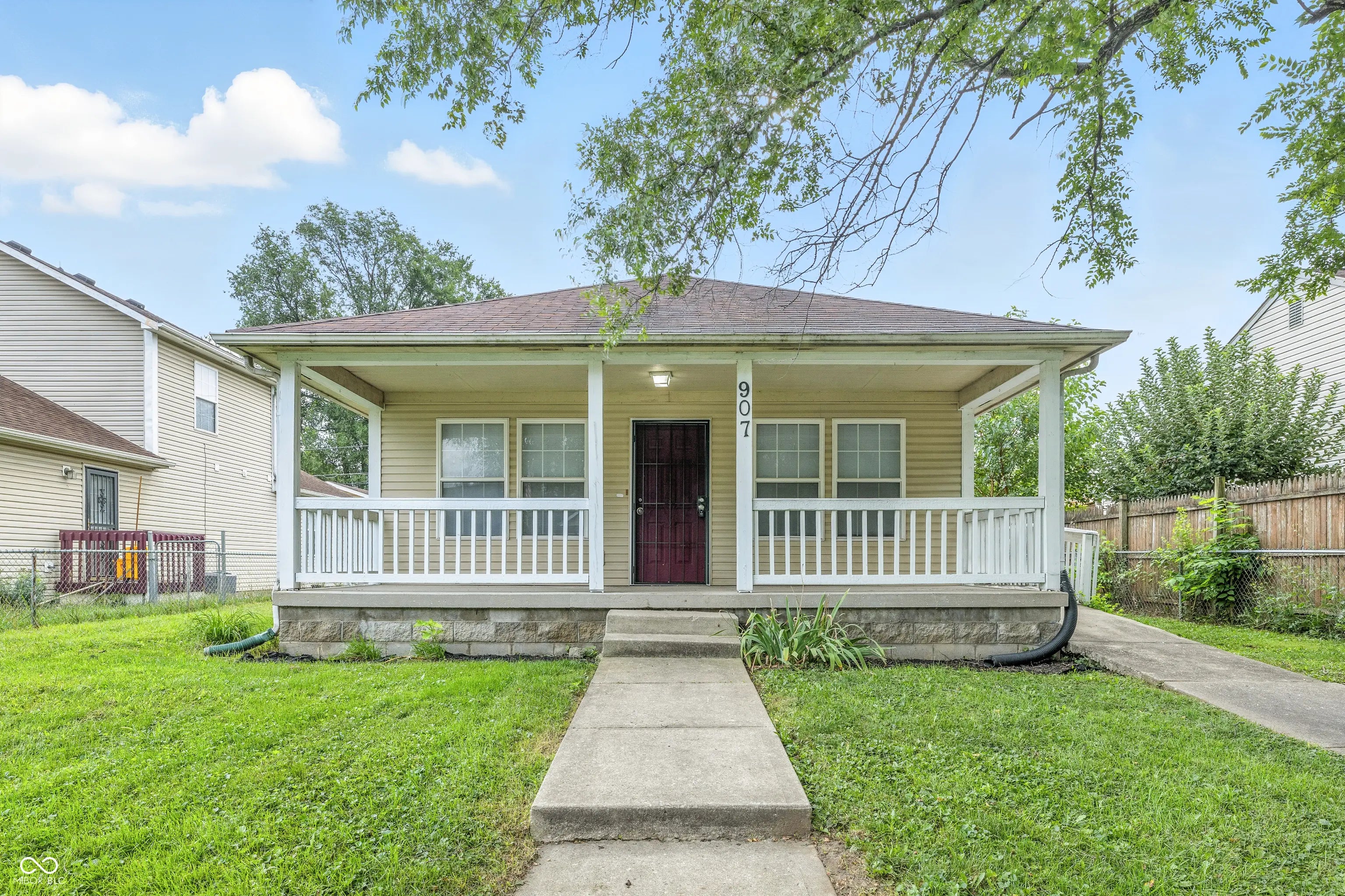 907 Warren Avenue, Indianapolis