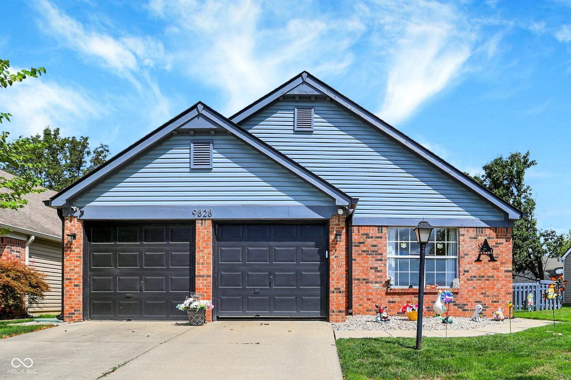 9828 Pine Ridge N Drive, Fishers