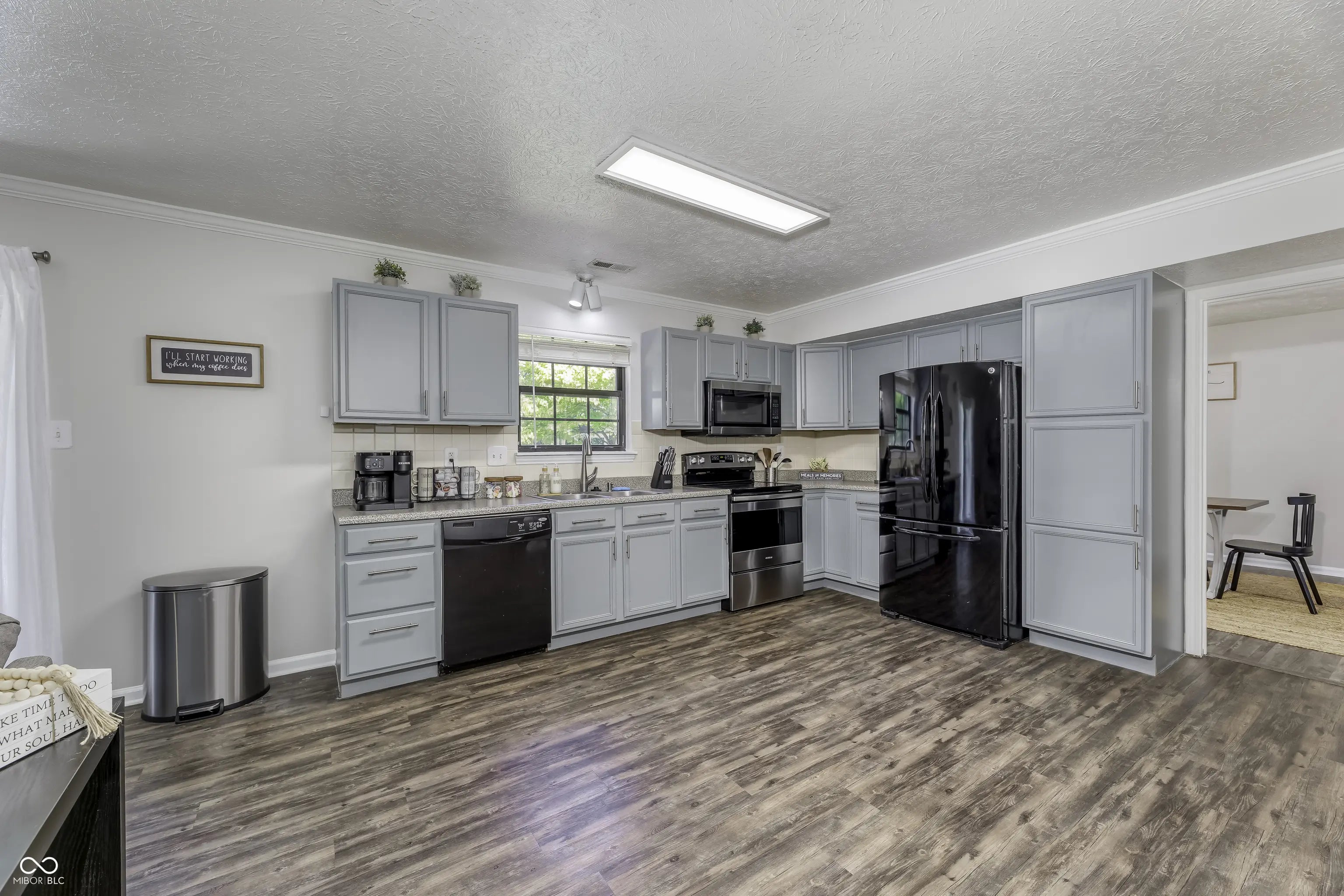 7703 Janel Court MLS 22058660 Southern Lakes Estate photo 3