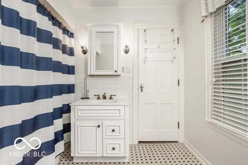 7600 N Meridian Street MLS 22058666 North Meridian Hills photo 27