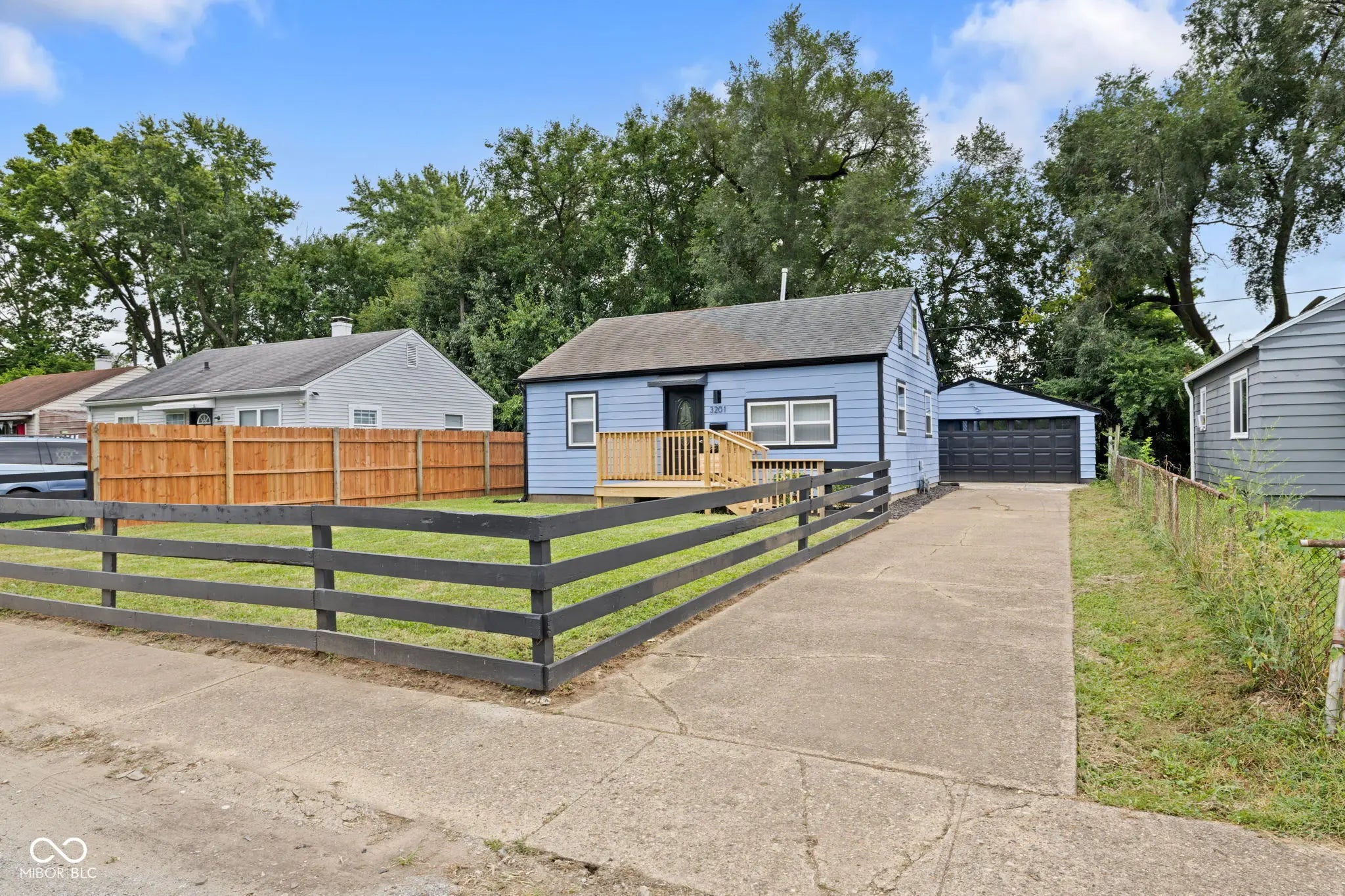 3201 W 22nd Street W, Indianapolis