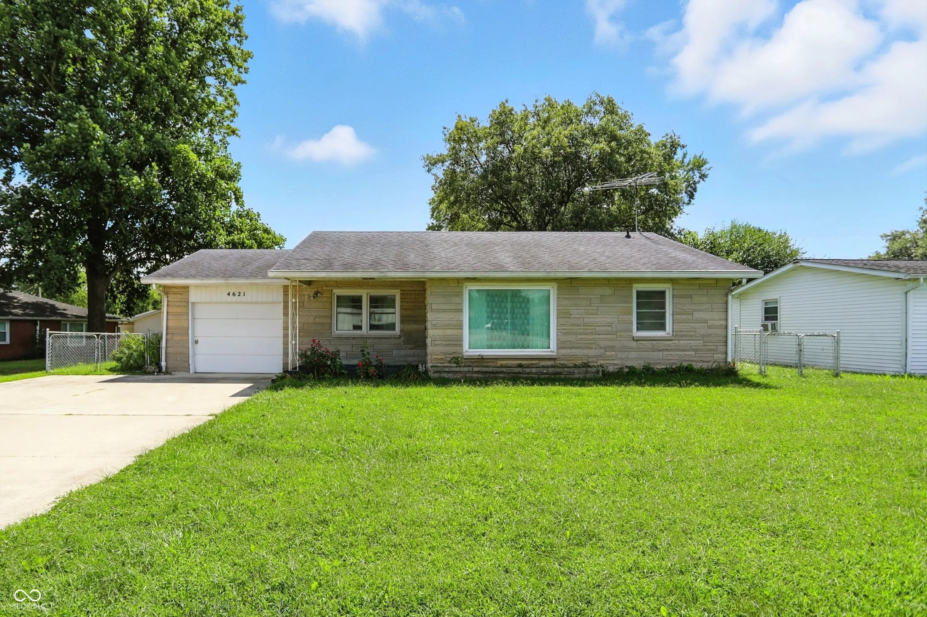 4621 25th Street, Columbus