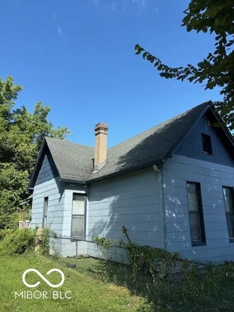 Photo of 32 S Oxford Street Indianapolis, IN 46201