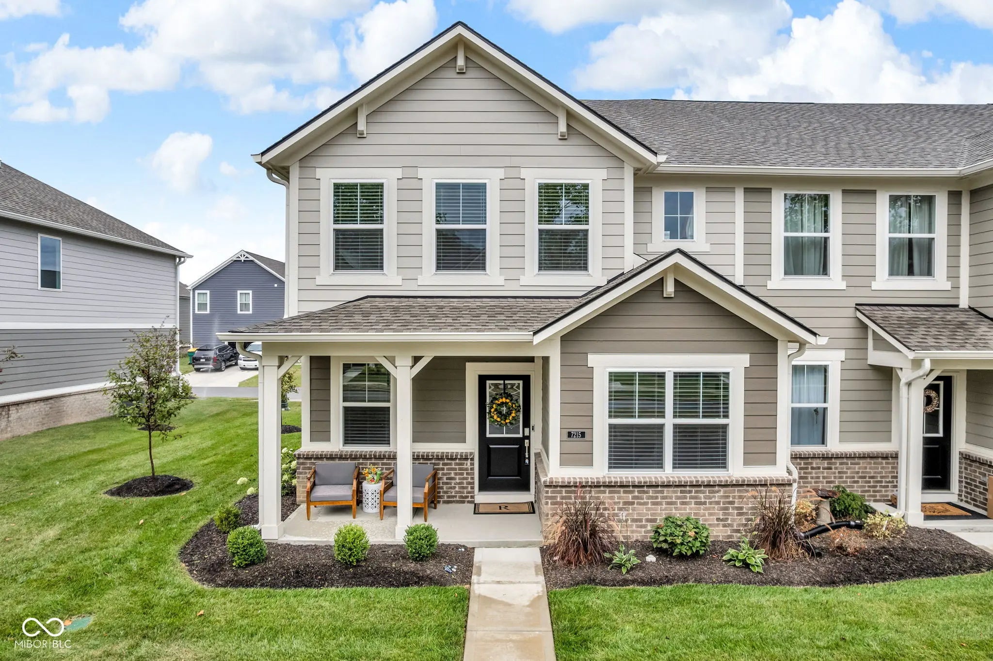 7215 Governors Row, Avon